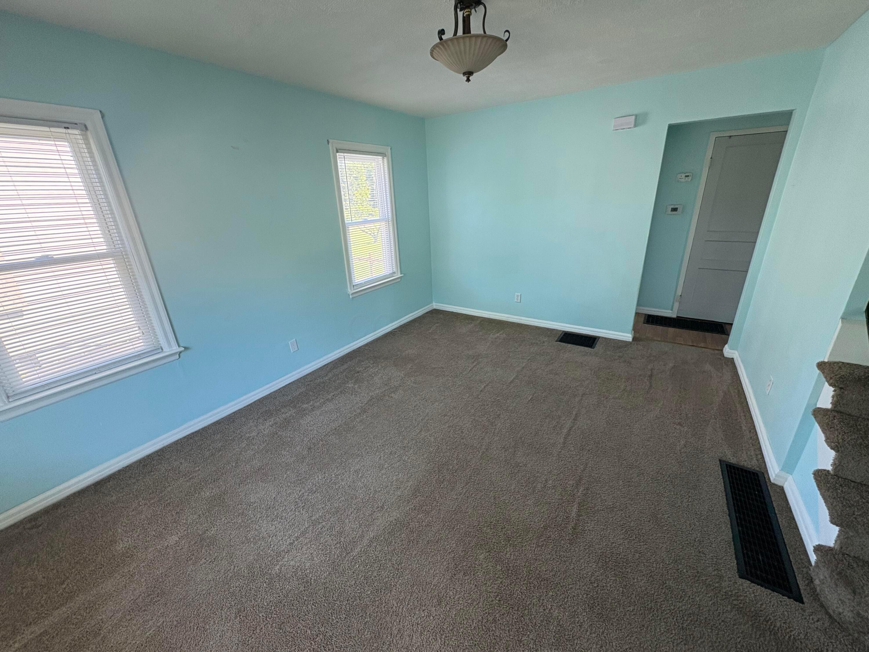 2327 Argyle Drive