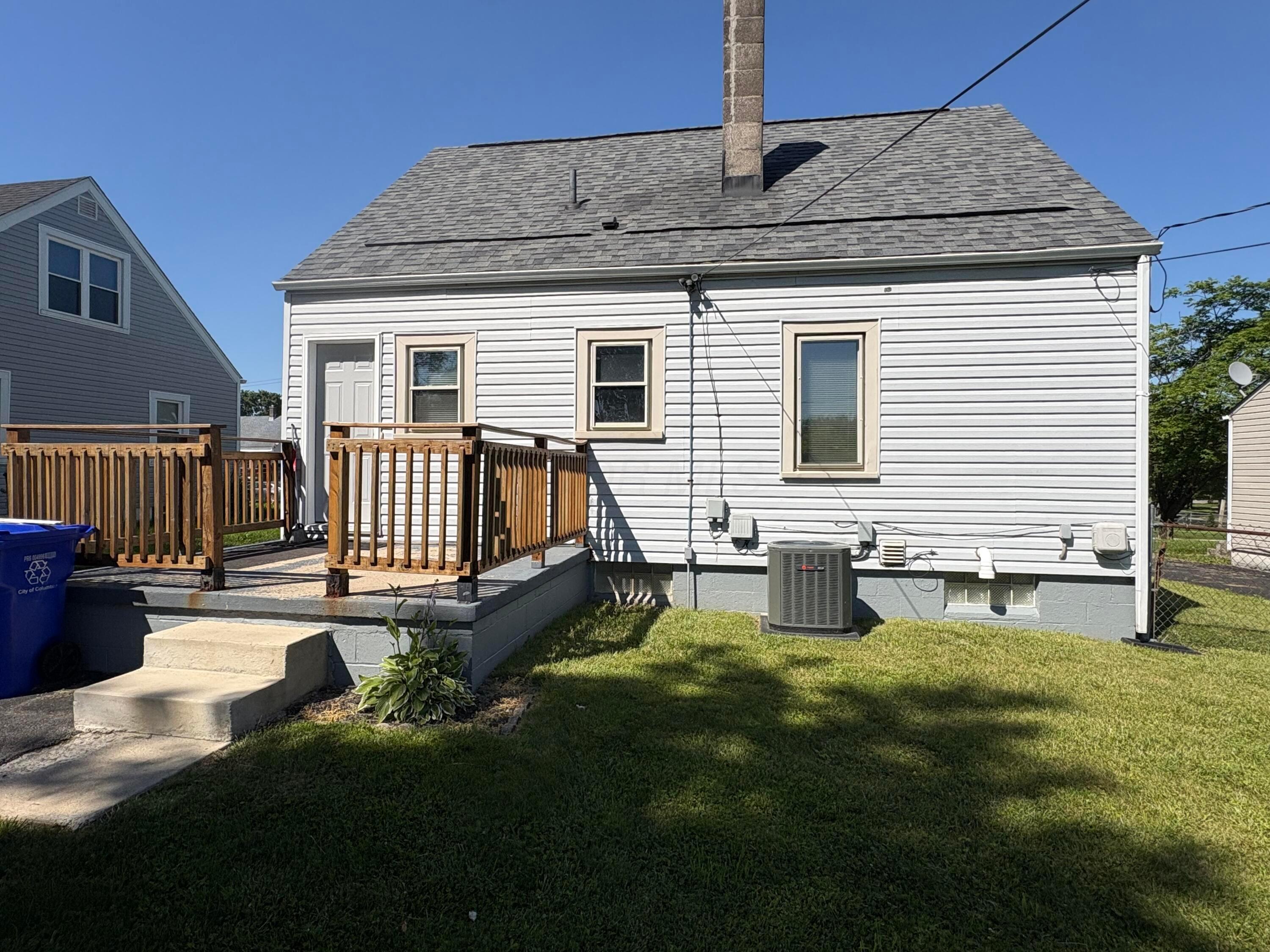 2327 Argyle Drive
