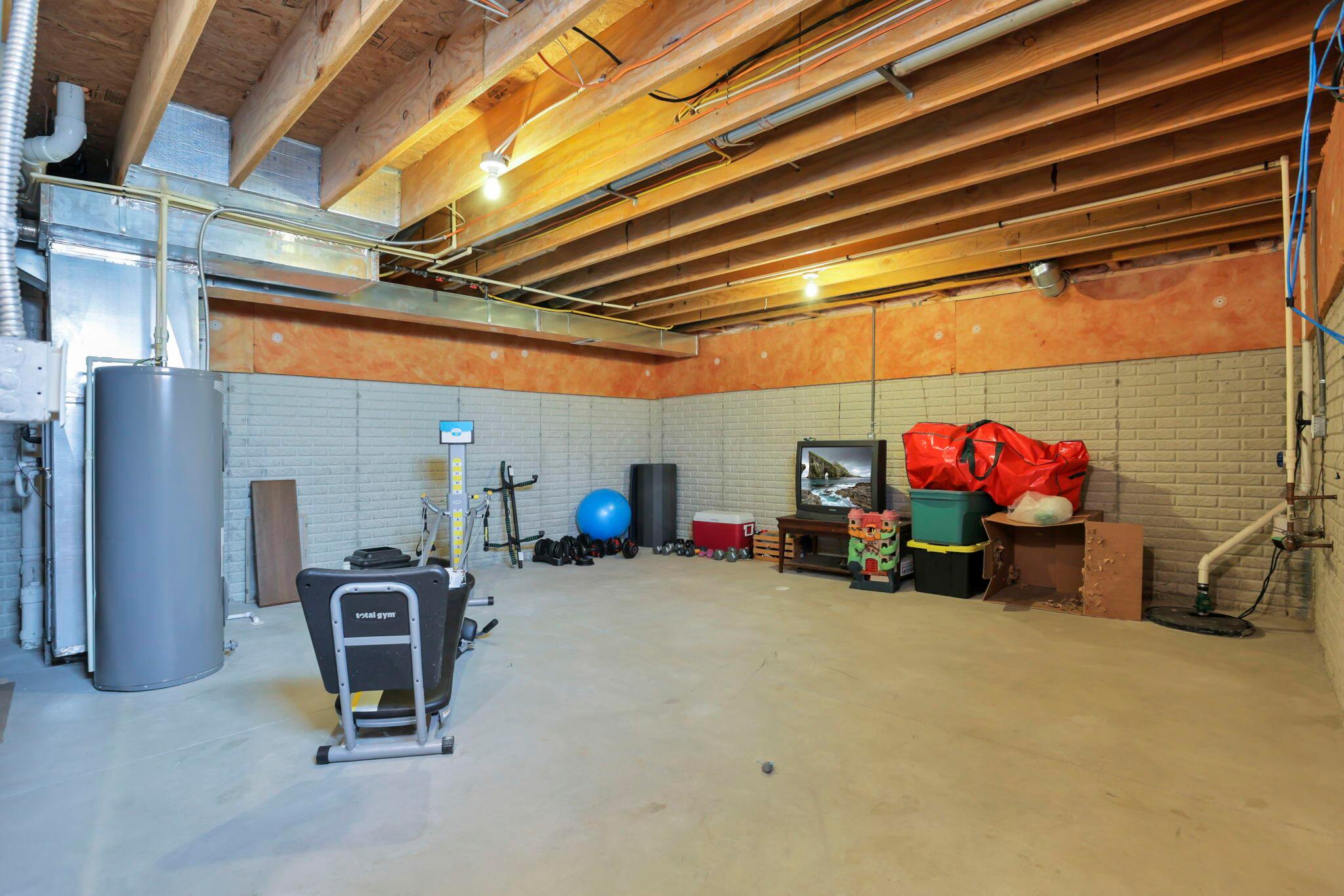 490 Harness Place