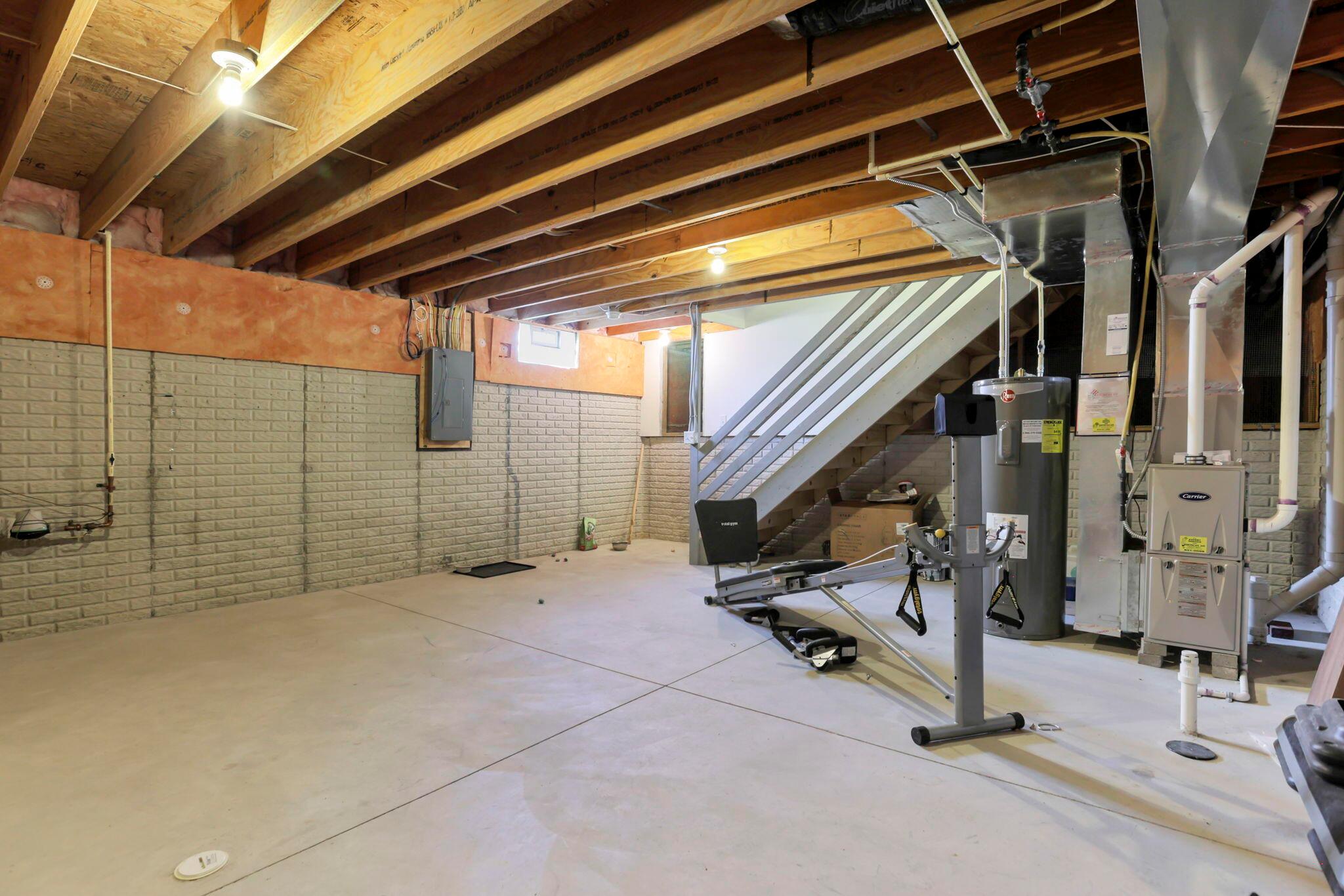 490 Harness Place