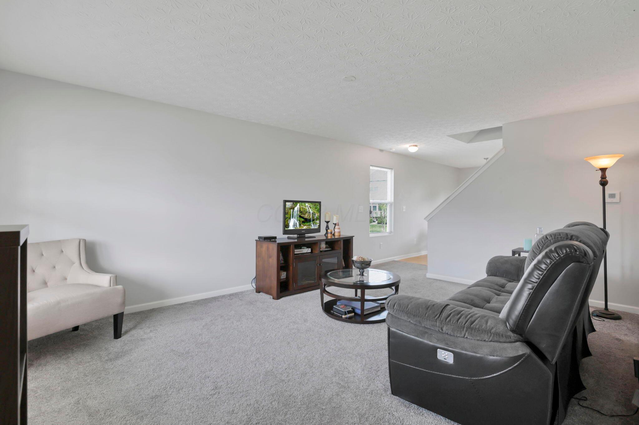 490 Harness Place