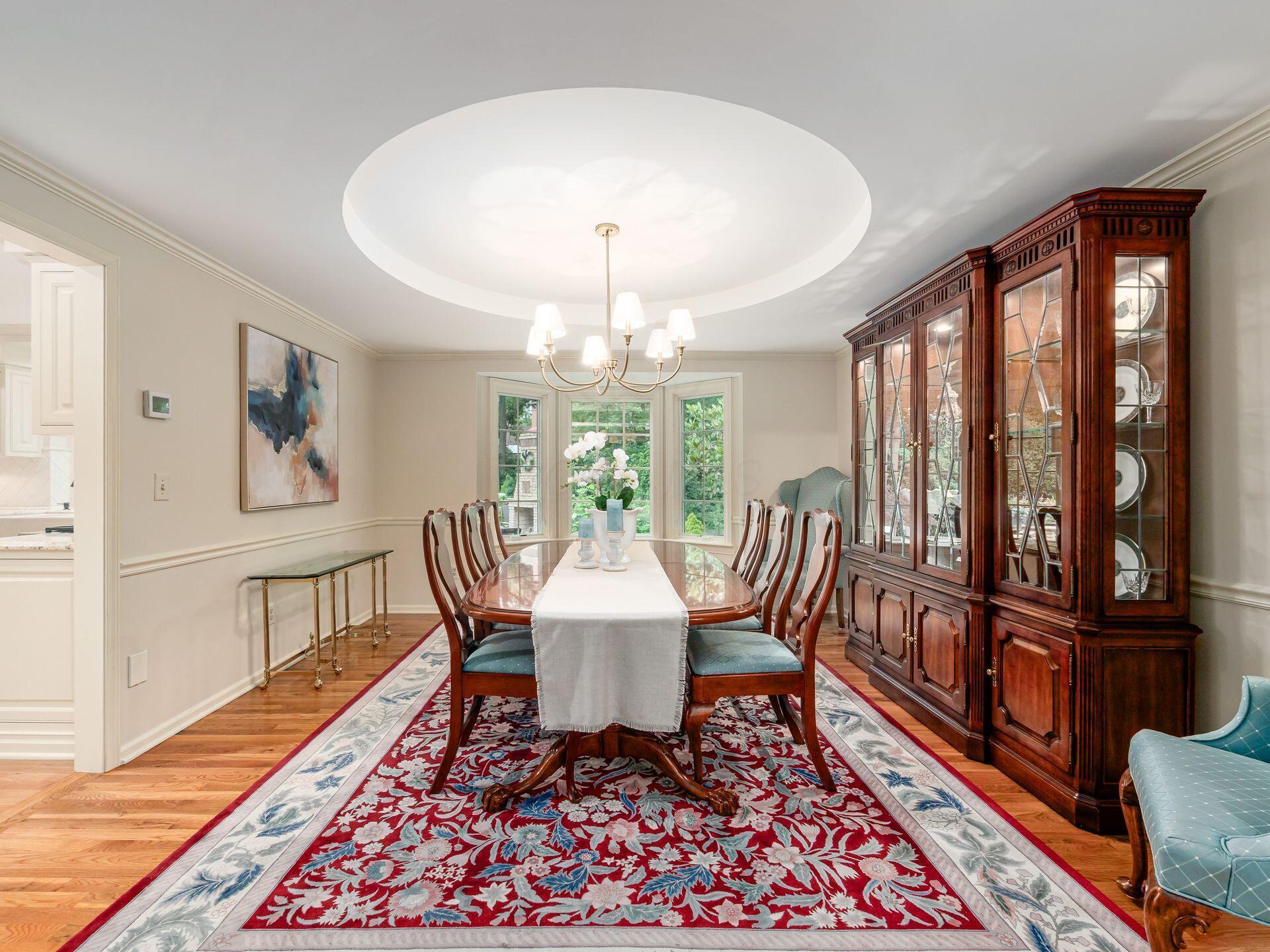 7083 Oakstream Court