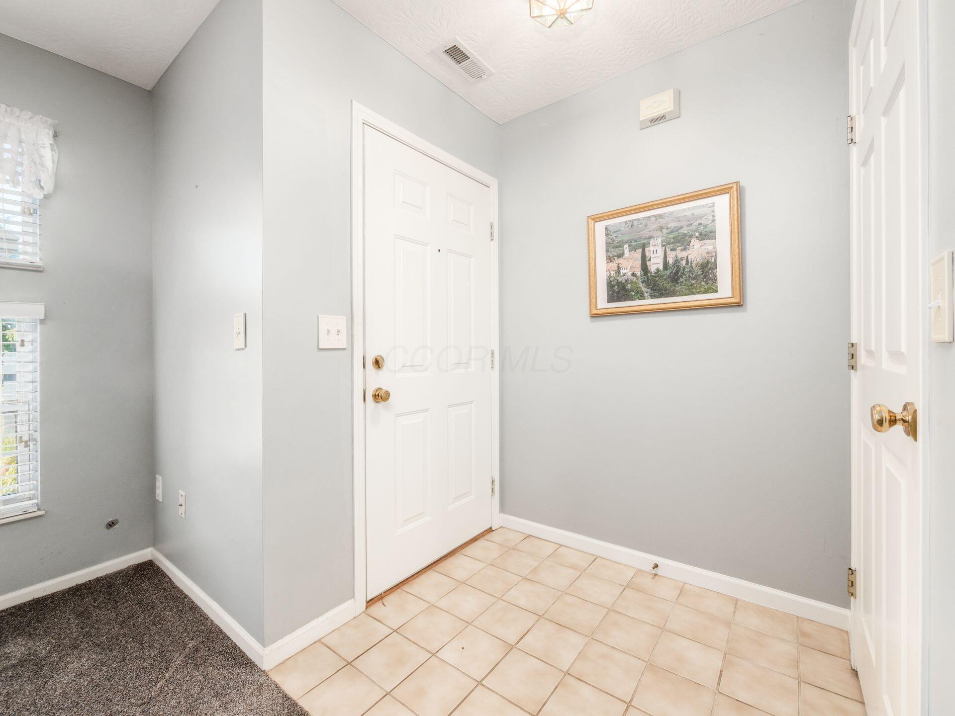 8371 Greyhawk Circle