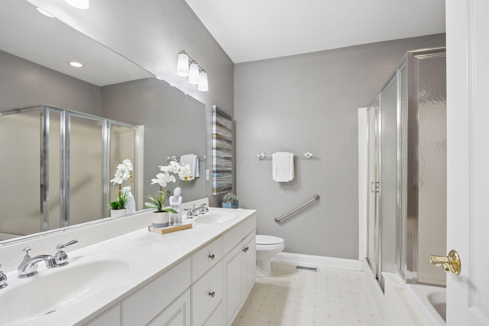 5349 Castle Pines
