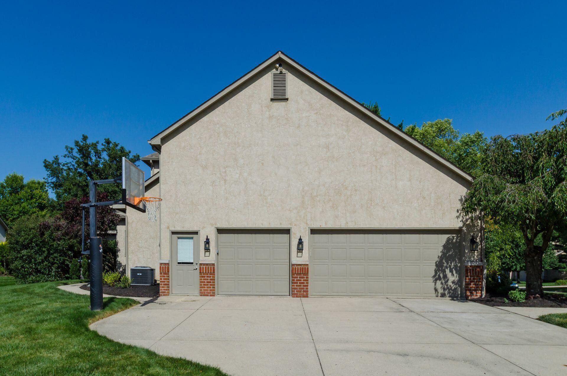 5565 Troon Place