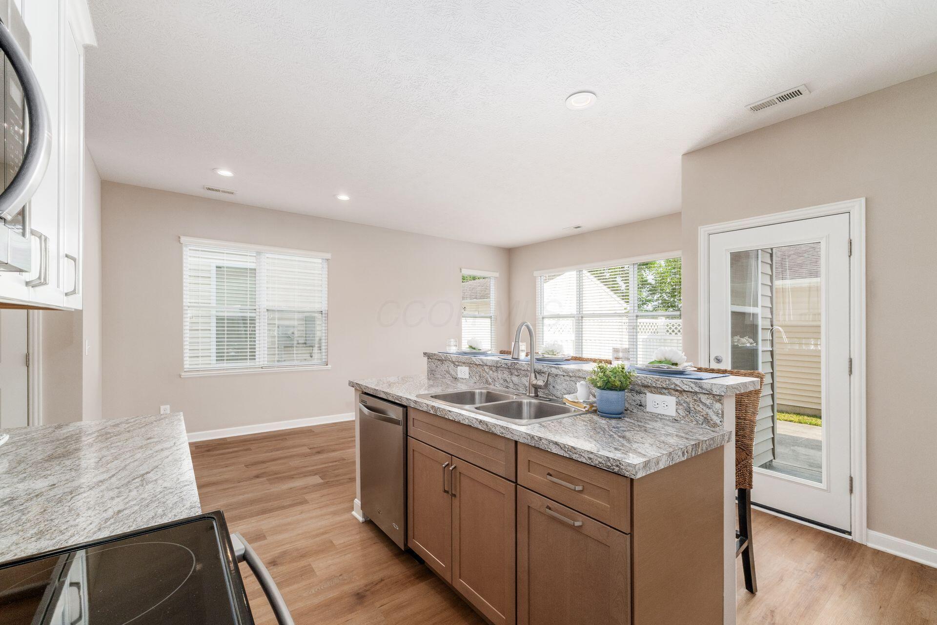 7887 Ashenden Drive
