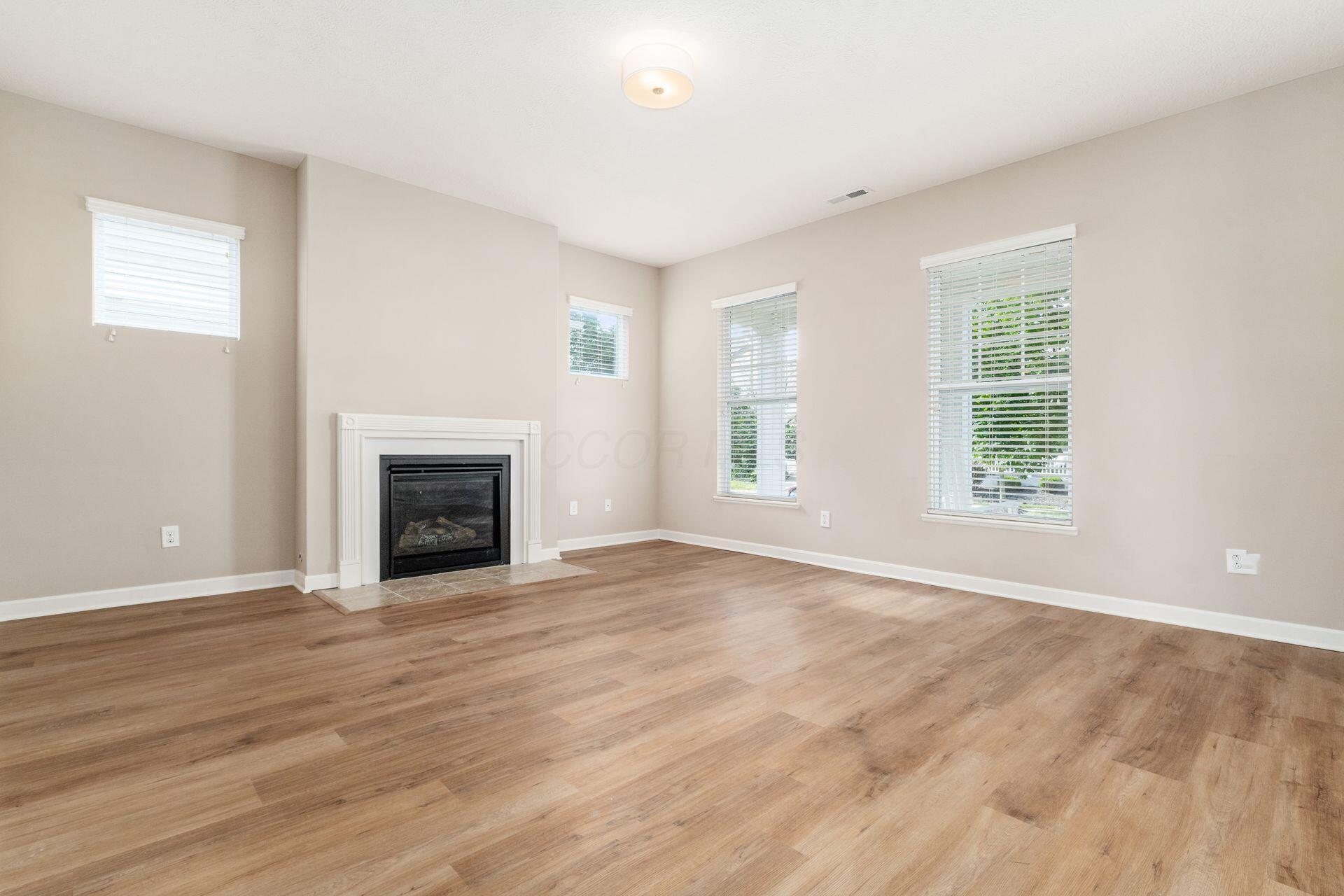 7887 Ashenden Drive
