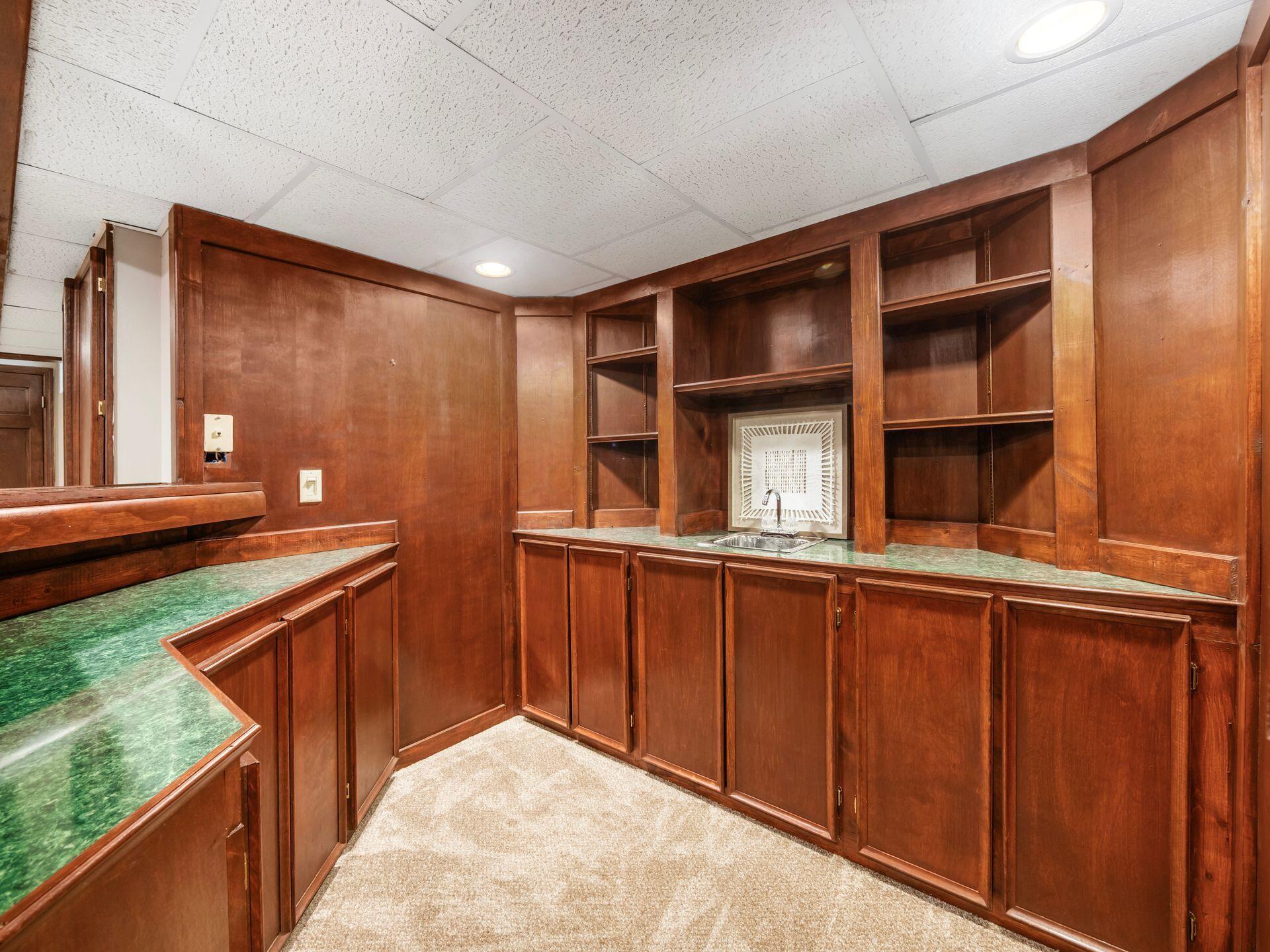 6687 Hawksnest Court