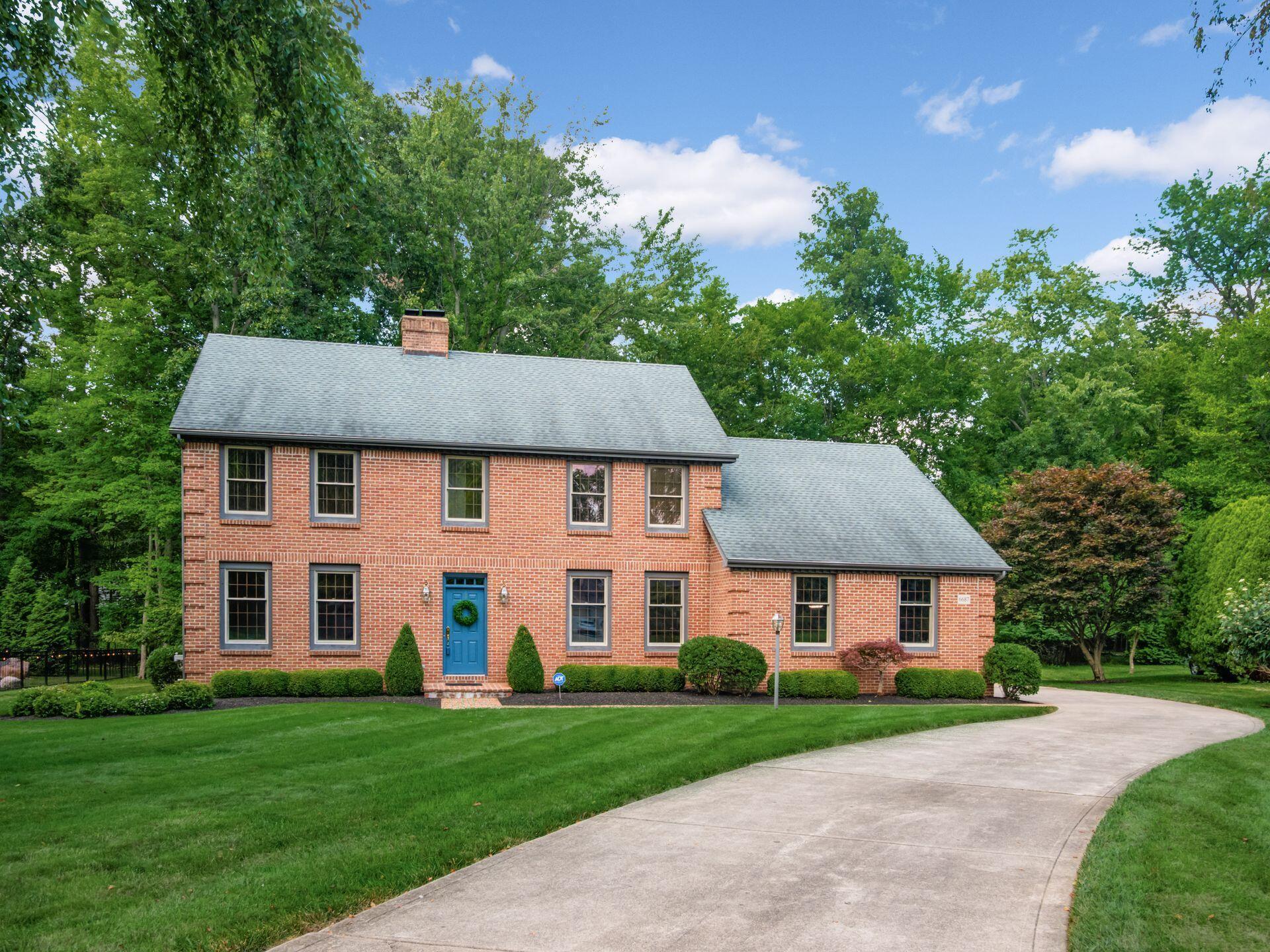 6687 Hawksnest Court