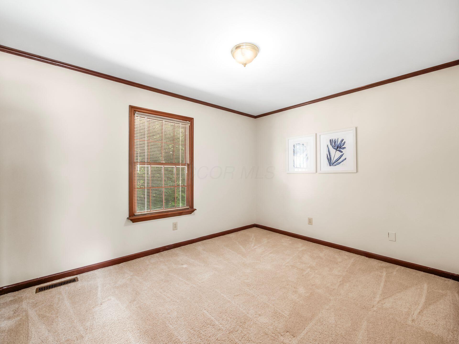 6687 Hawksnest Court