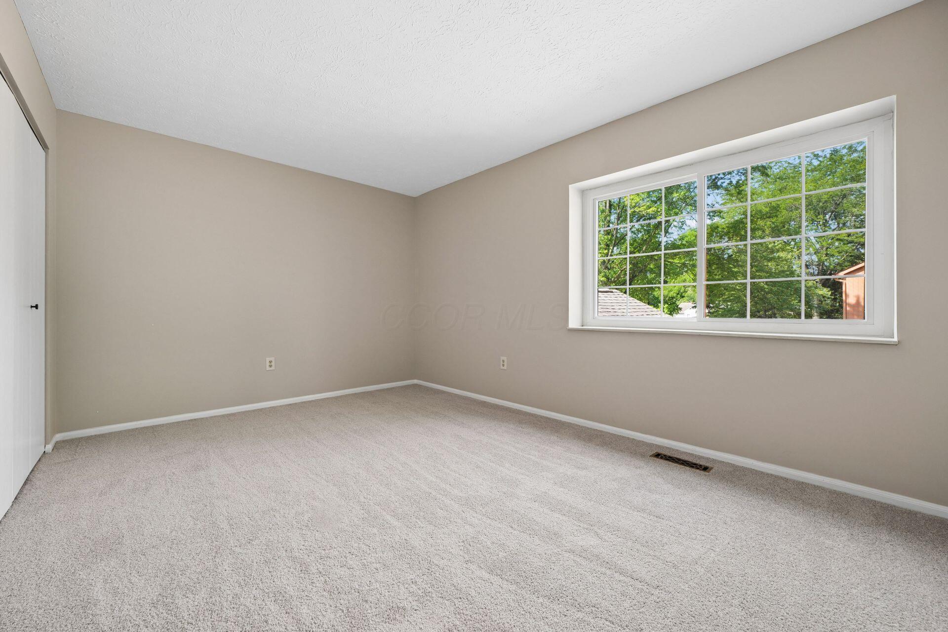 1792 Sawgrass Drive