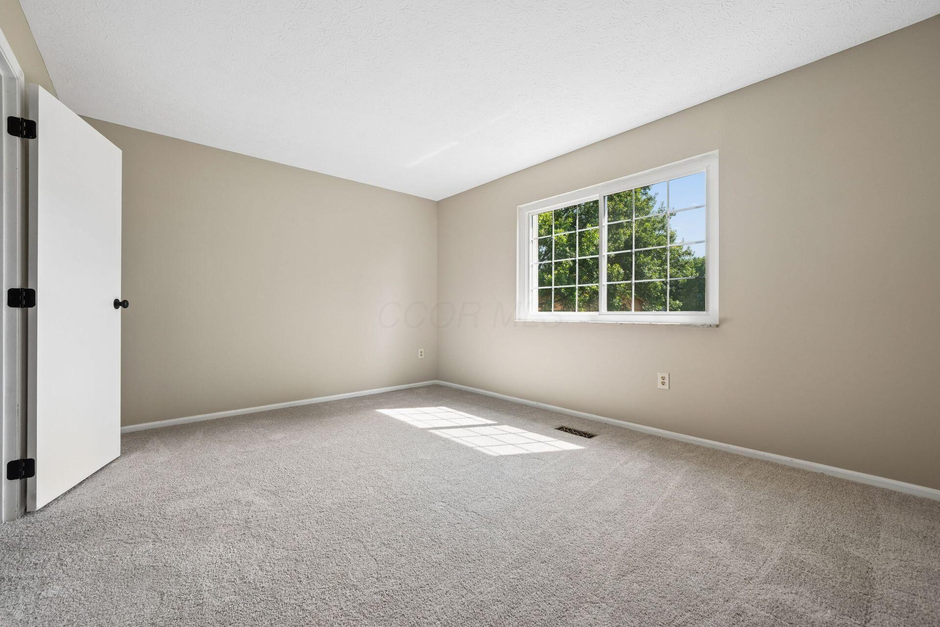 1792 Sawgrass Drive