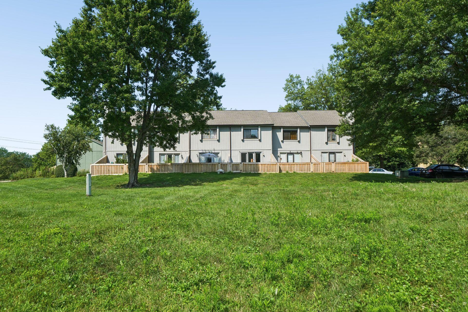 1792 Sawgrass Drive