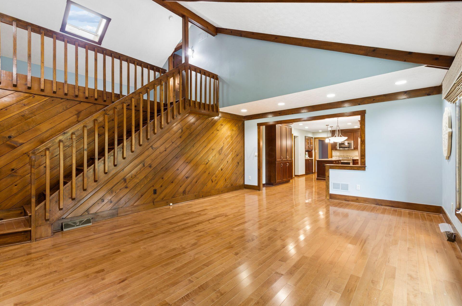 1146 Woodman Drive