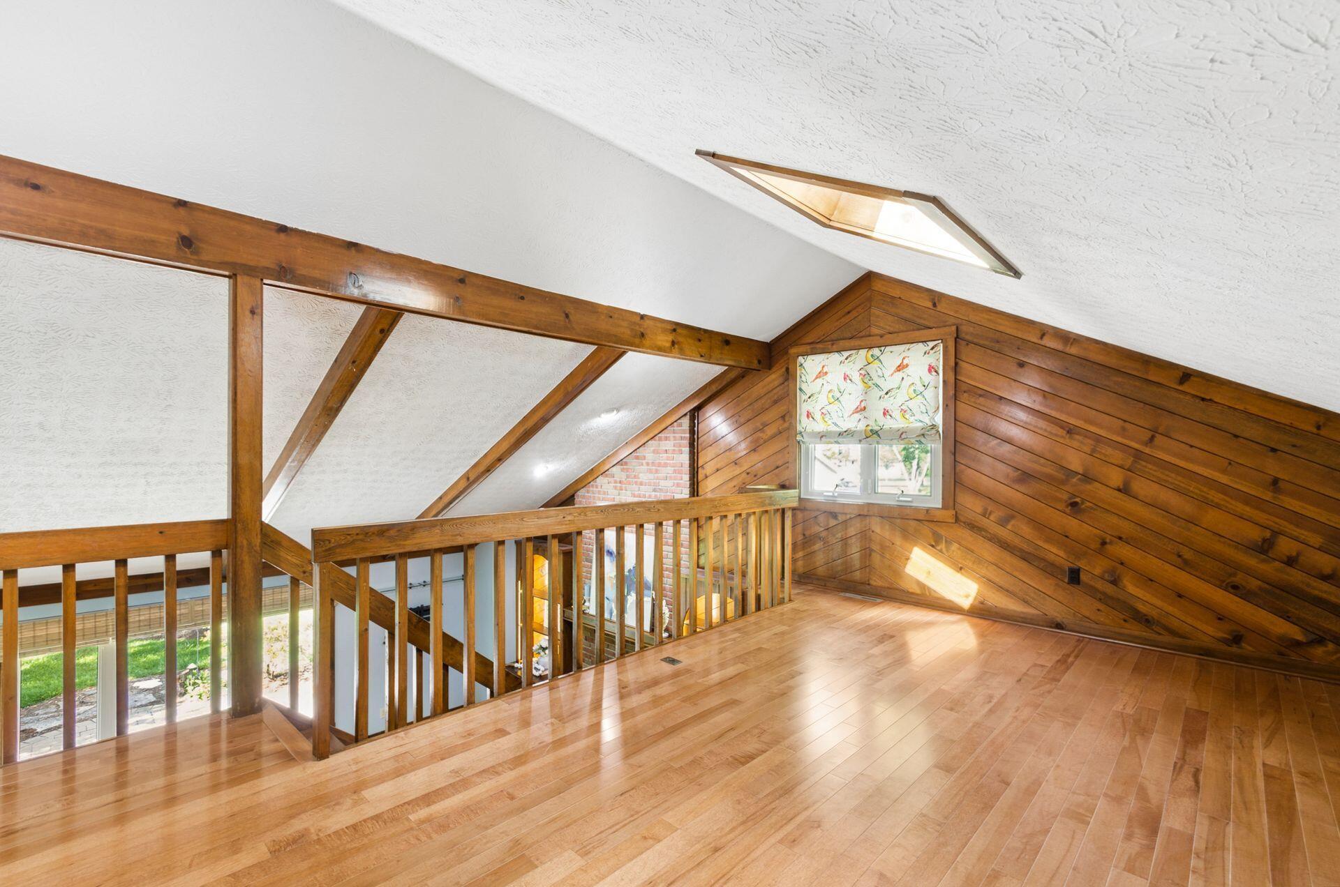 1146 Woodman Drive