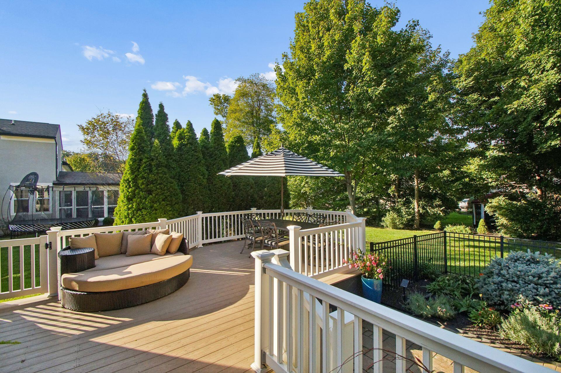 272 Coal Bend