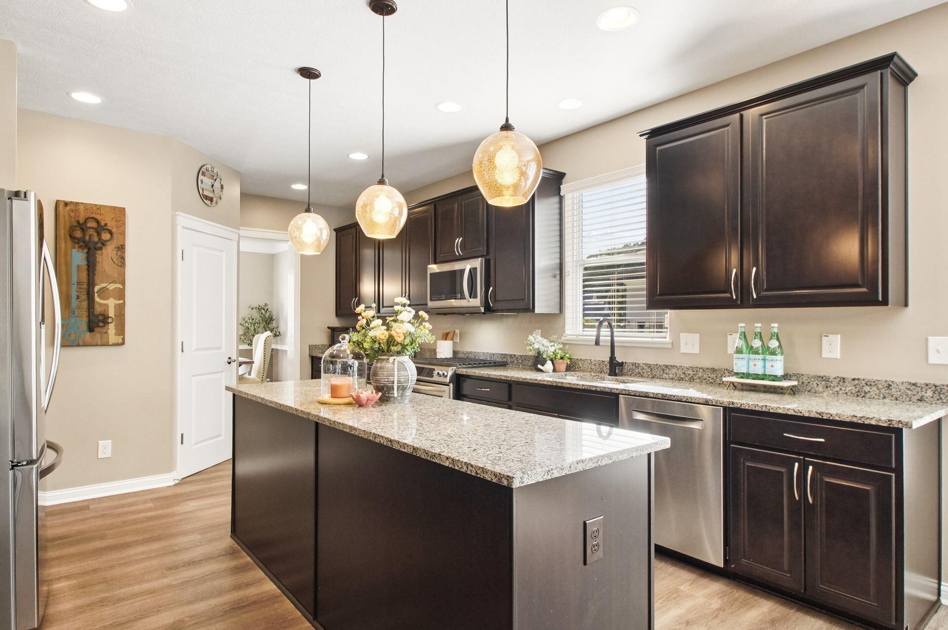 272 Coal Bend