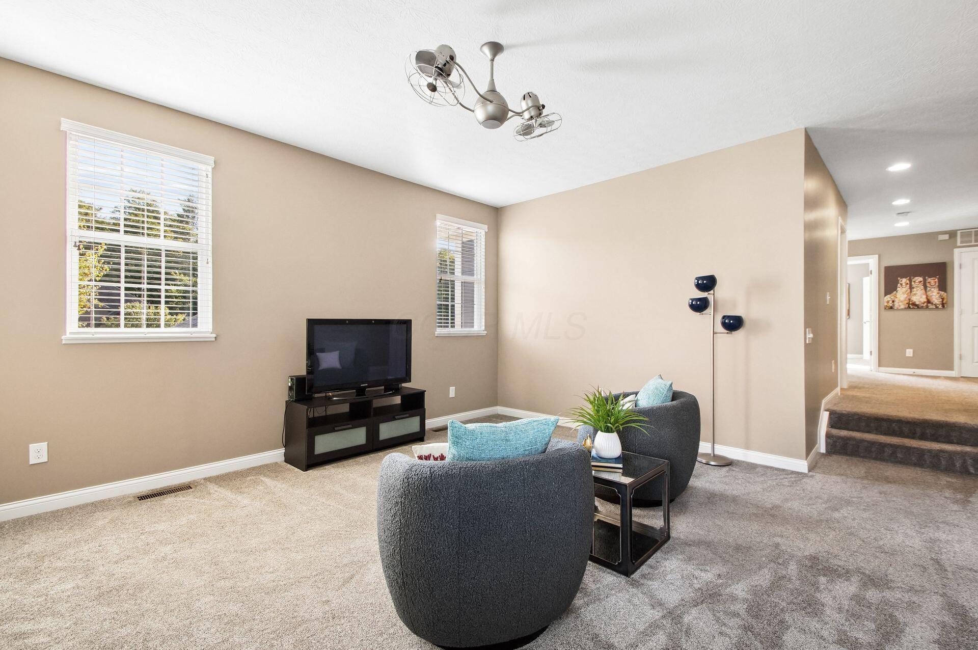 272 Coal Bend
