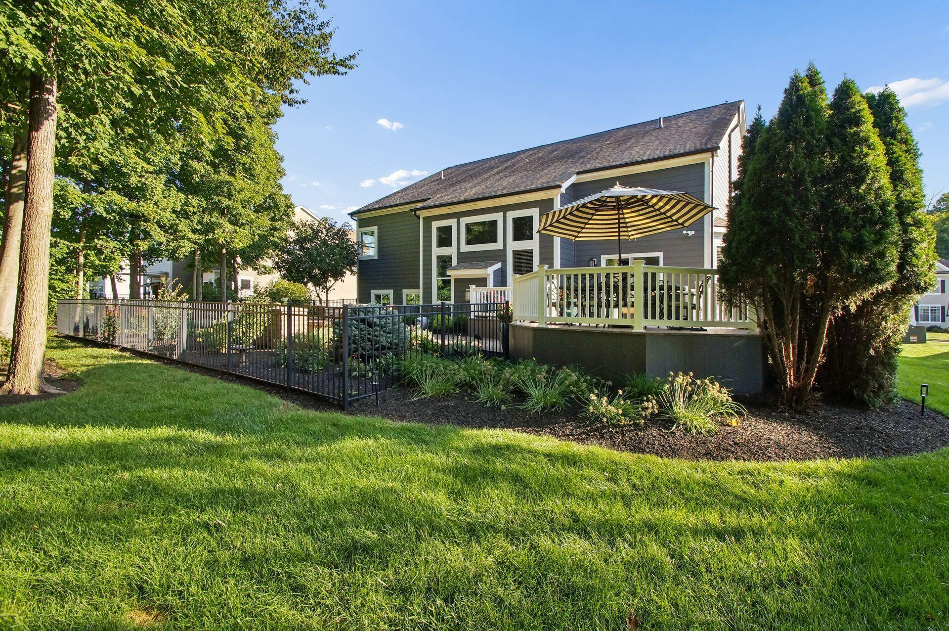 272 Coal Bend