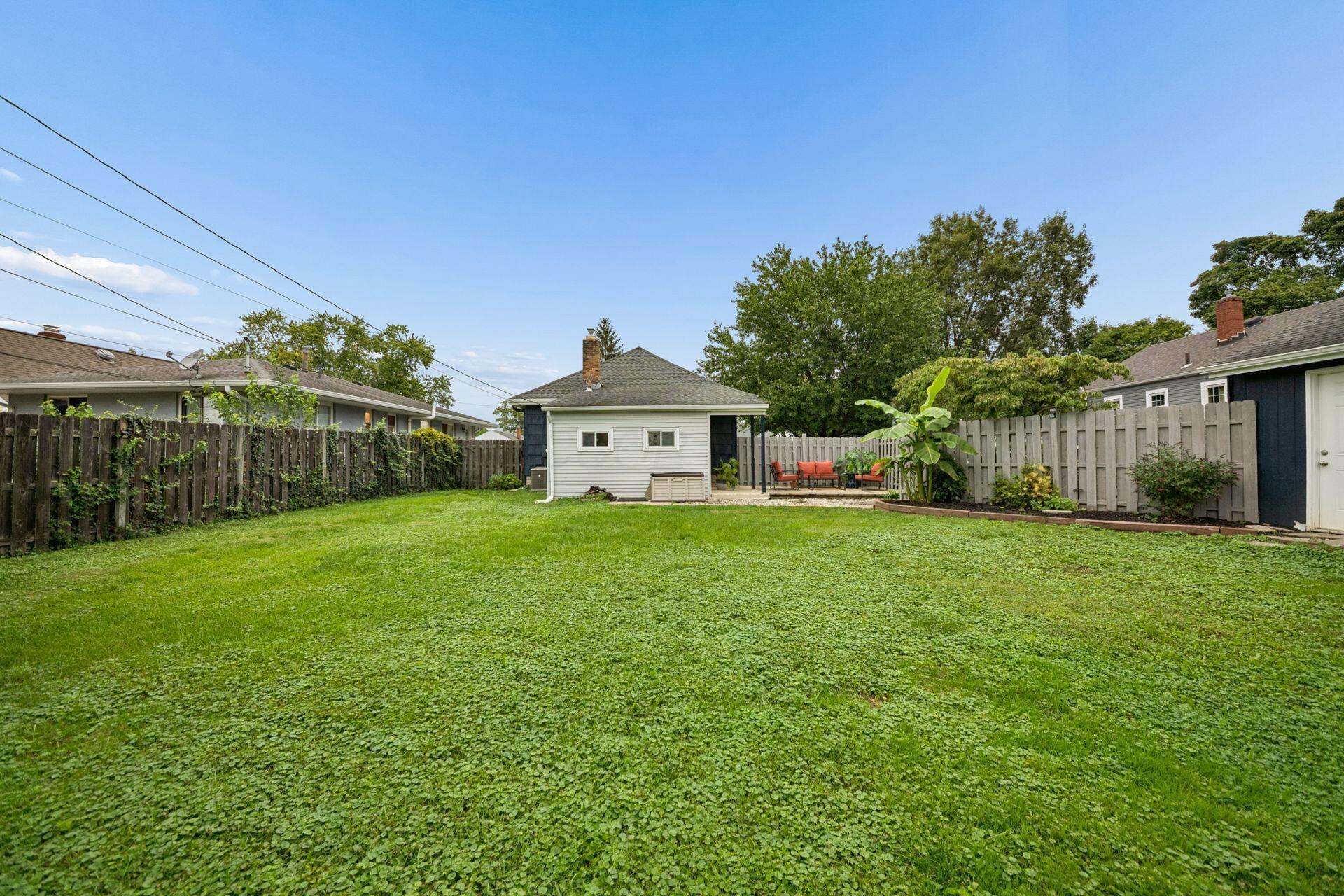 435 E Jeffrey Place