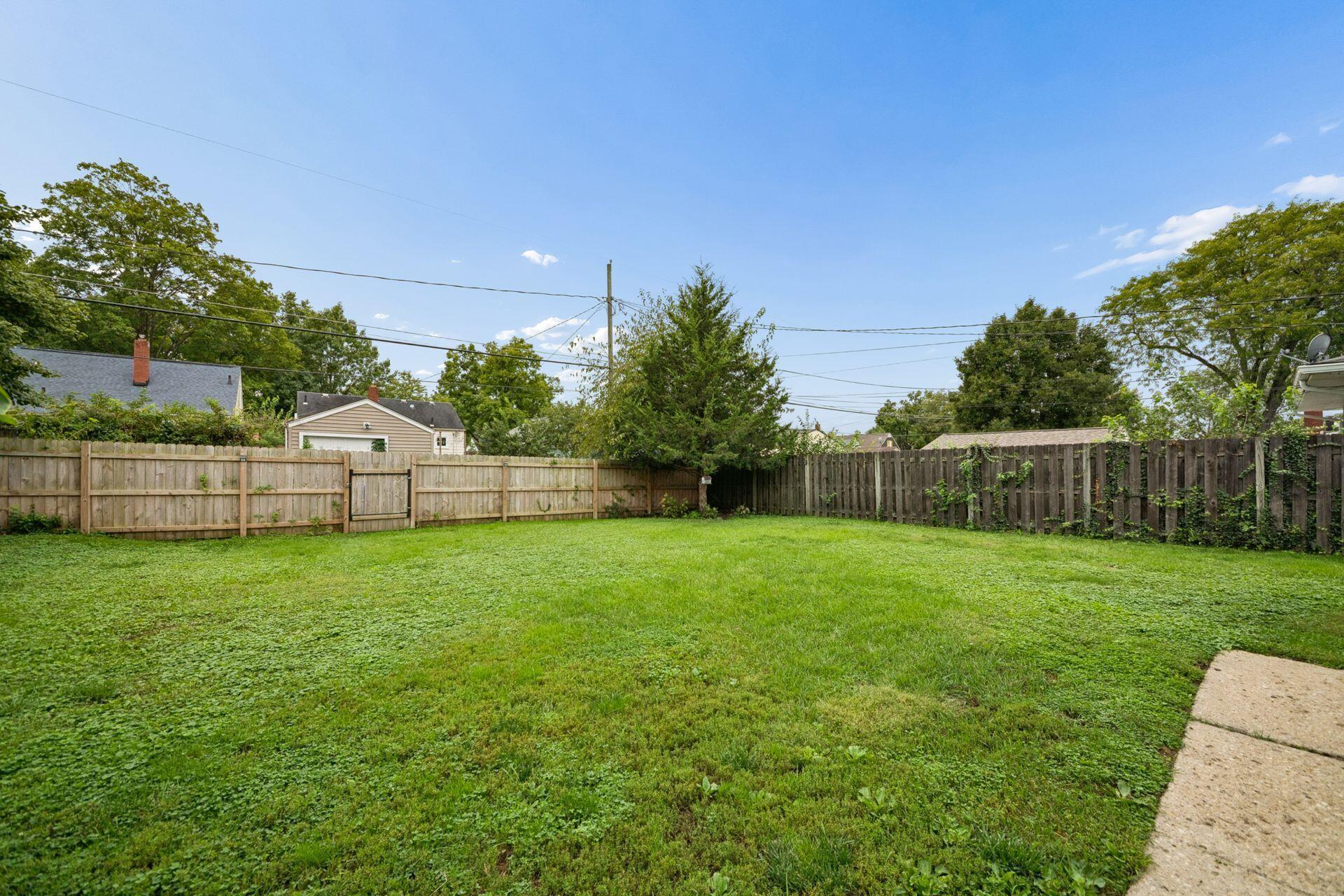435 E Jeffrey Place