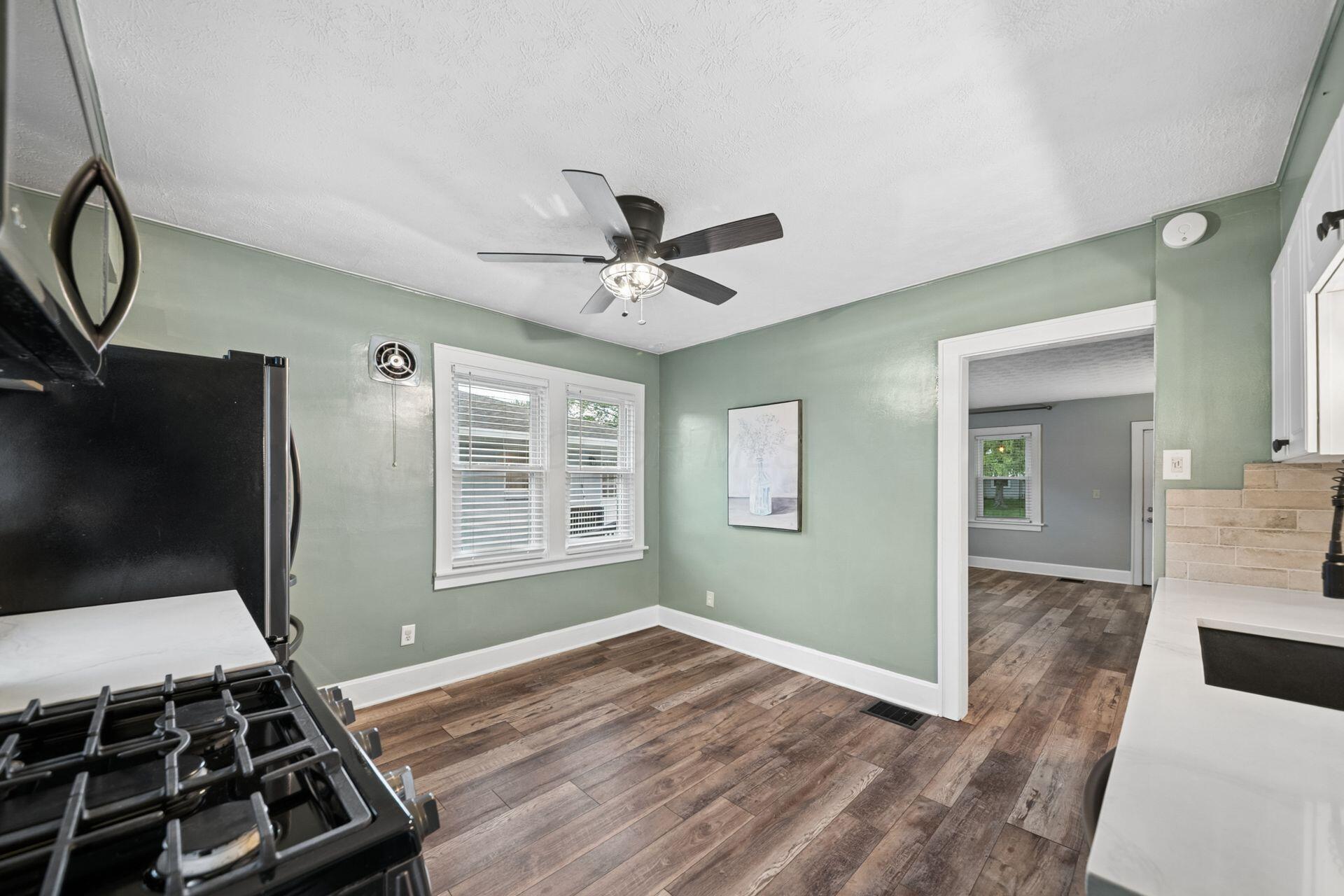 435 E Jeffrey Place