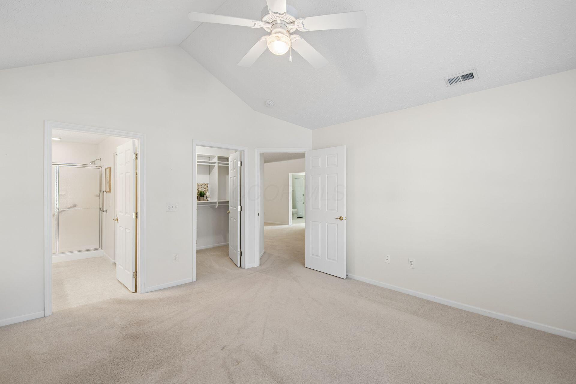 5648 Meadowood Lane