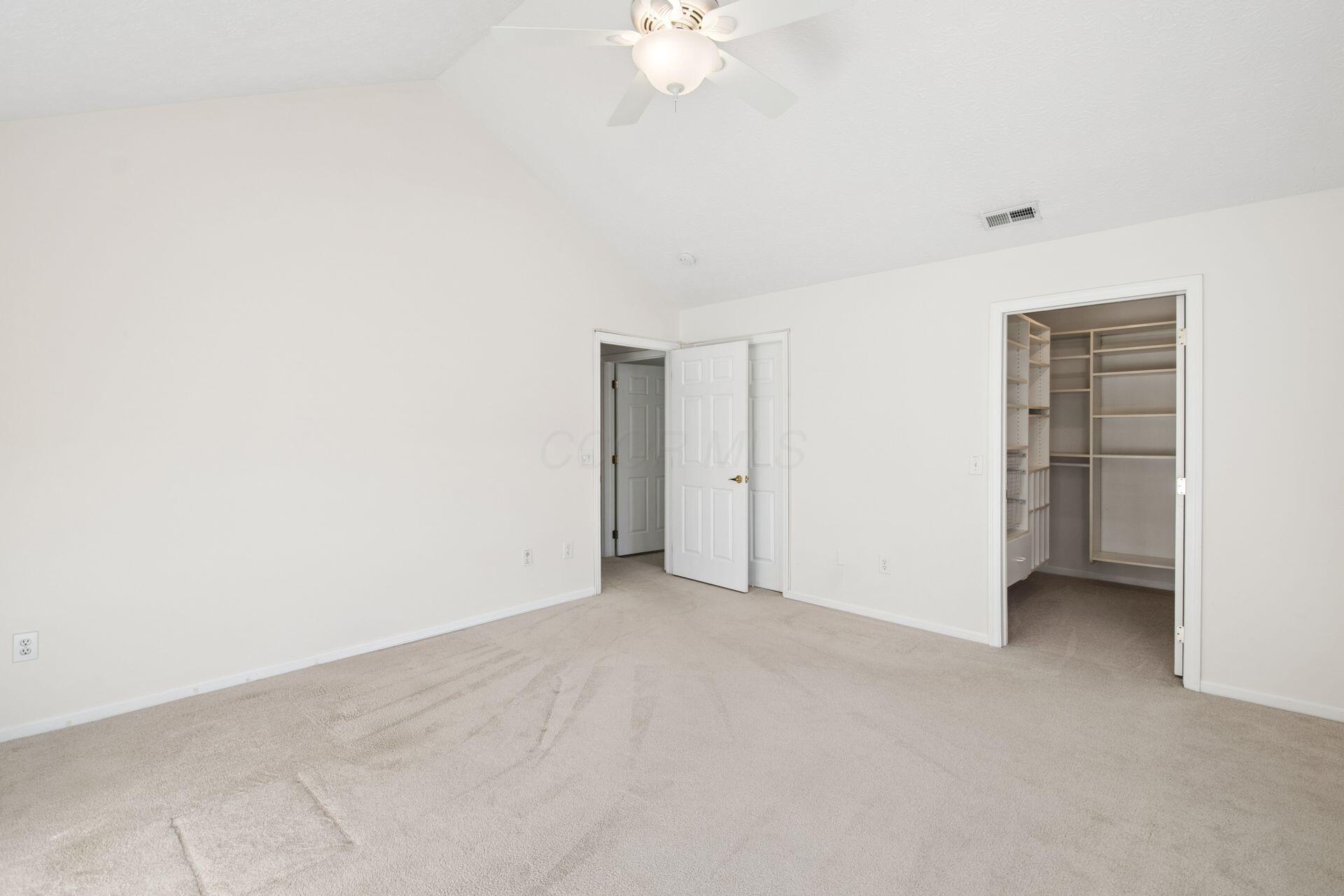 5648 Meadowood Lane