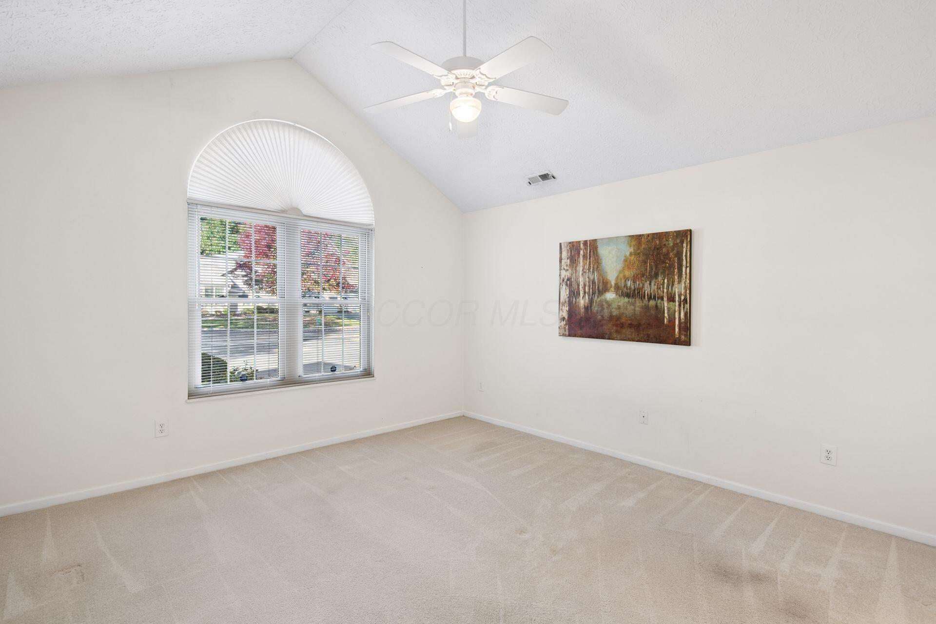 5648 Meadowood Lane