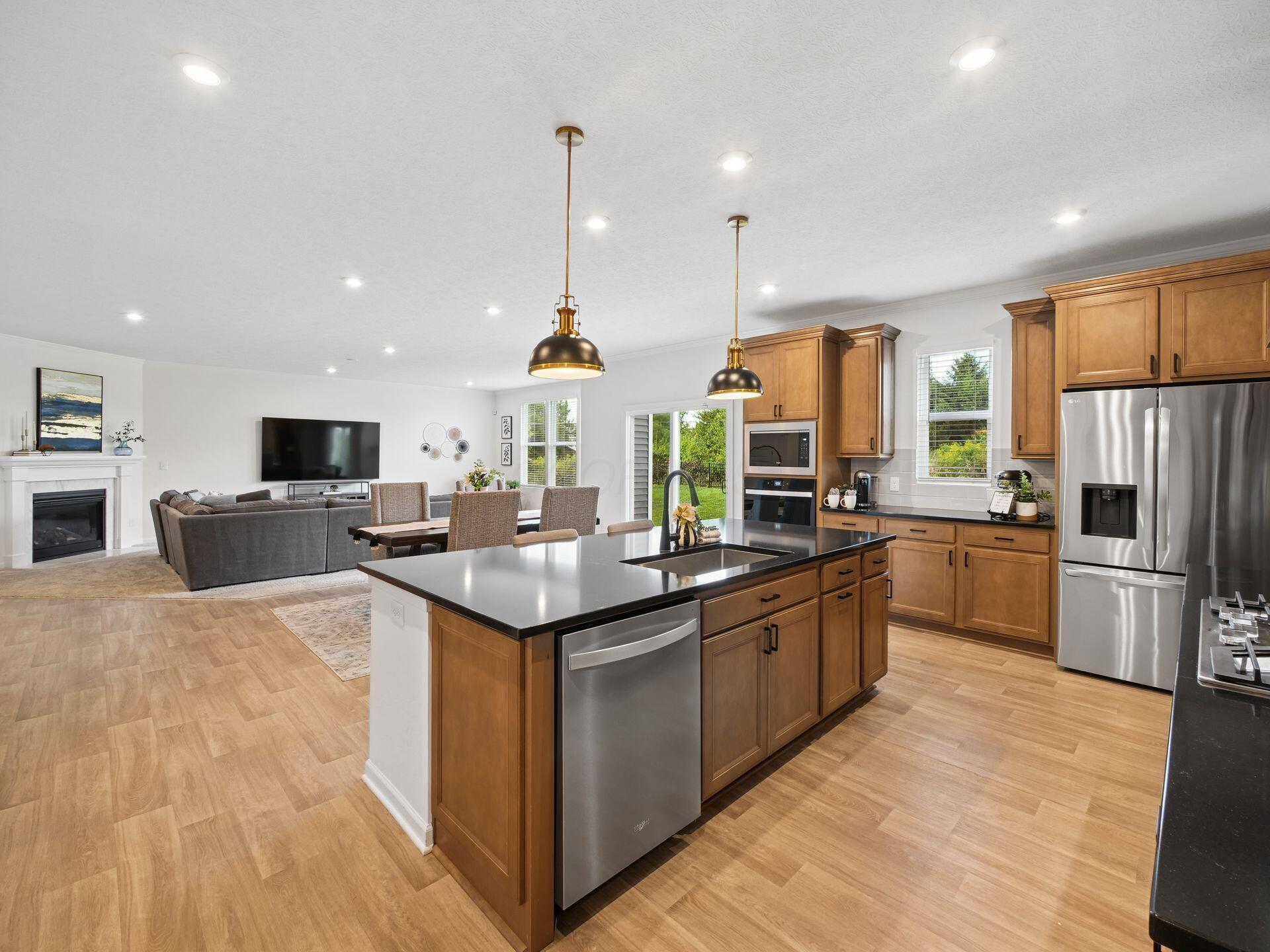 994 Ping Lane