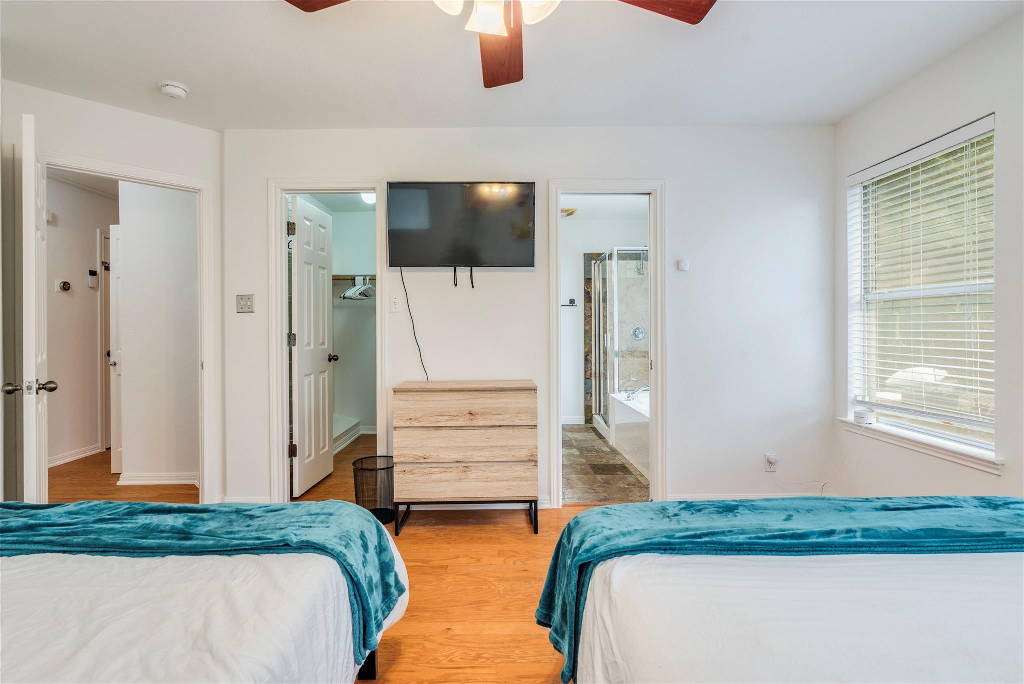 708 W Annie ST