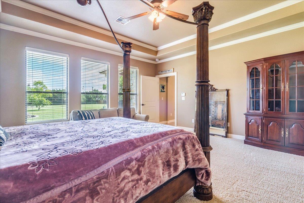 124 Layton WAY