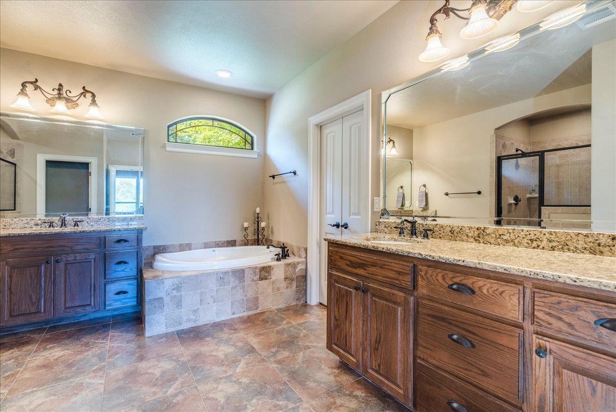 124 Layton WAY