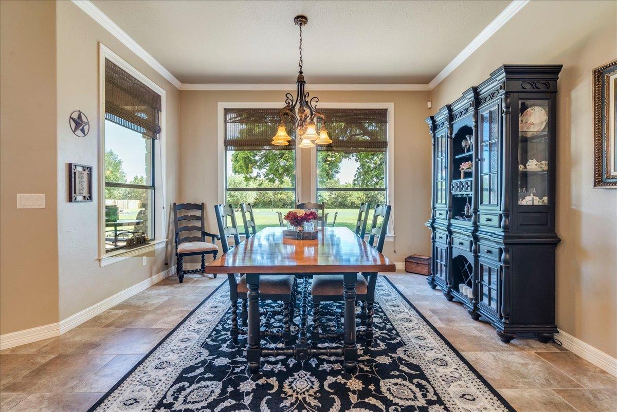 124 Layton WAY