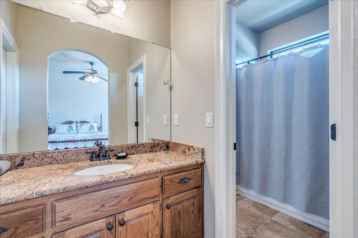 124 Layton WAY