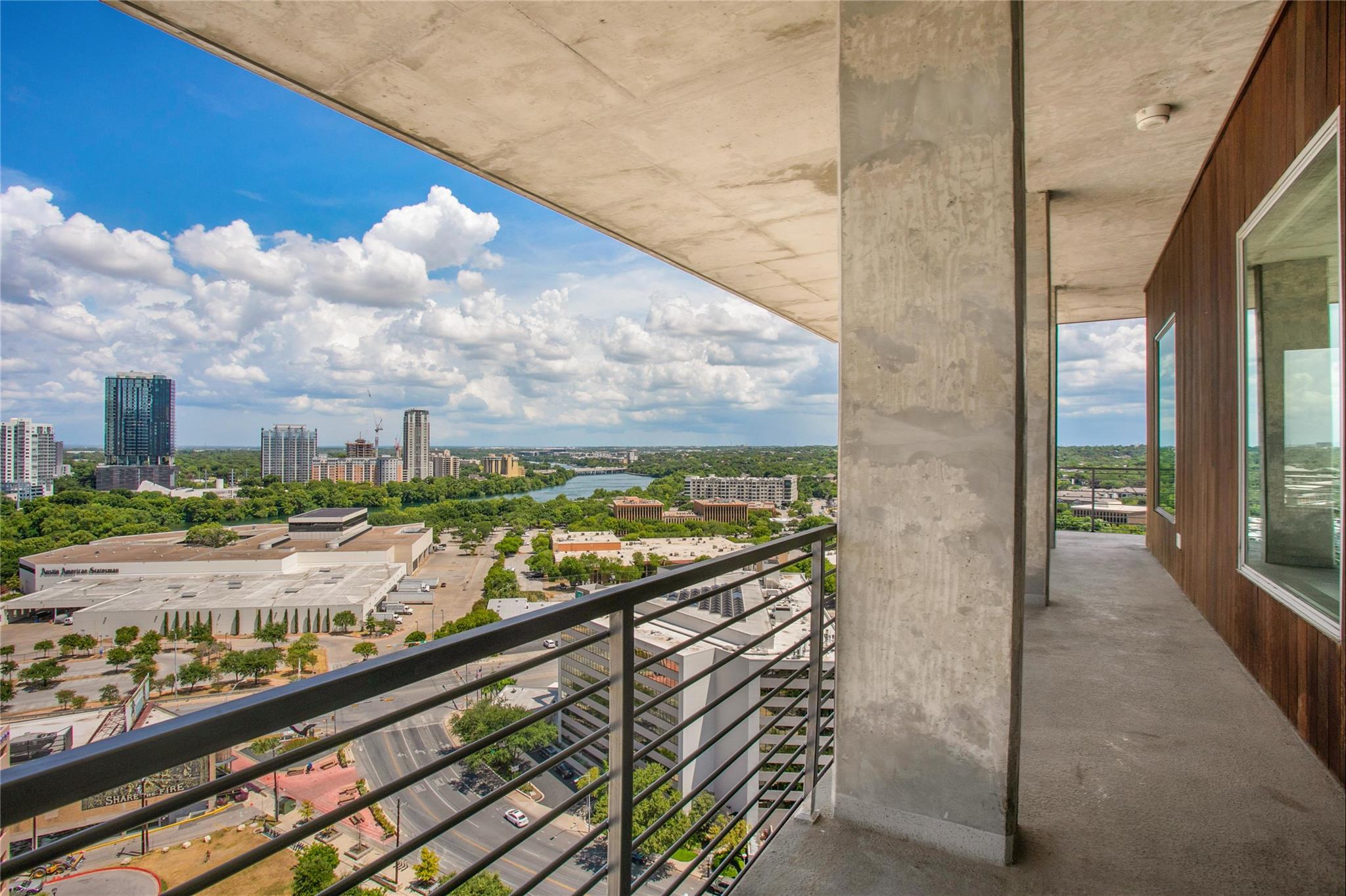 214 Barton Springs RD # 1910