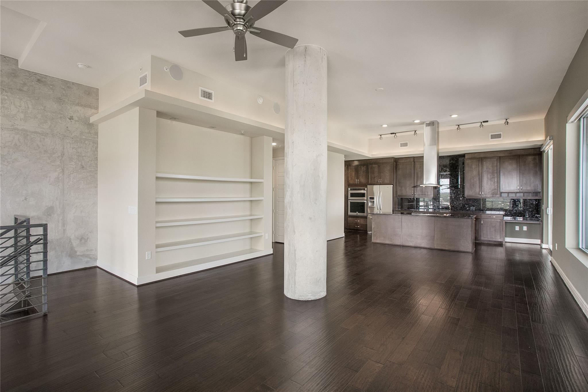 214 Barton Springs RD # 1910