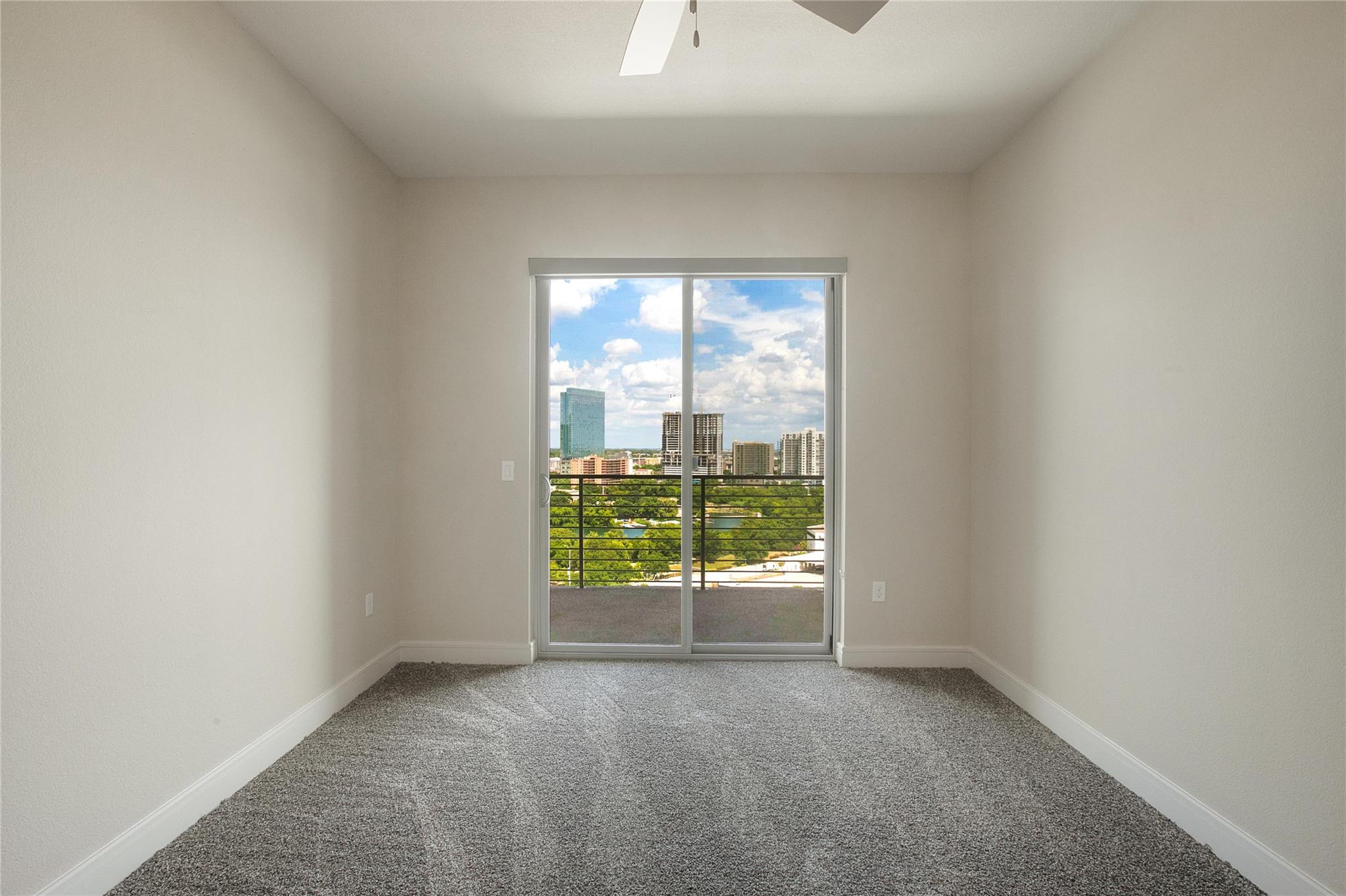 214 Barton Springs RD # 1910