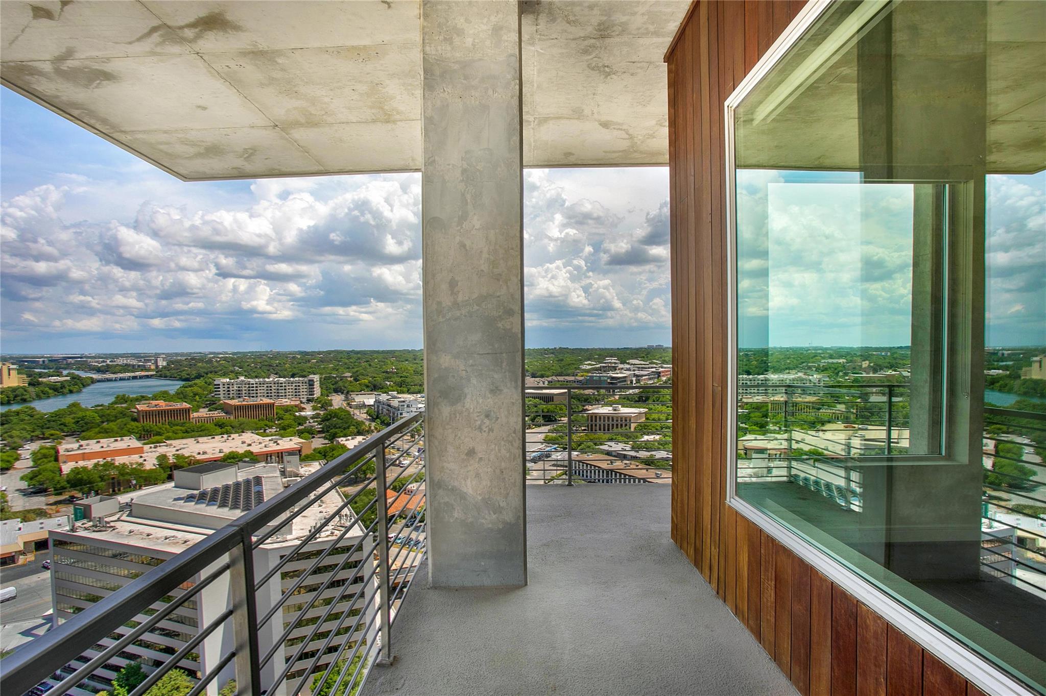 214 Barton Springs RD # 1910