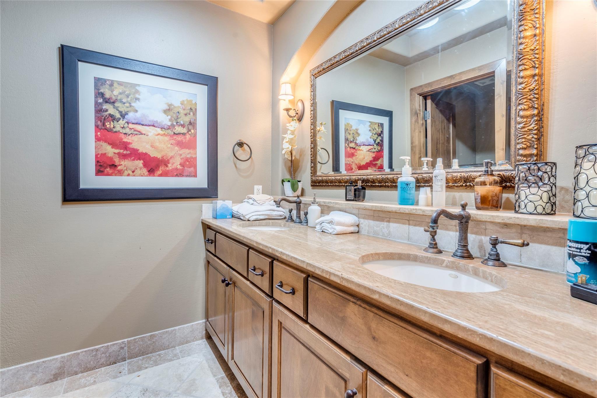 171 Oak Grove CV