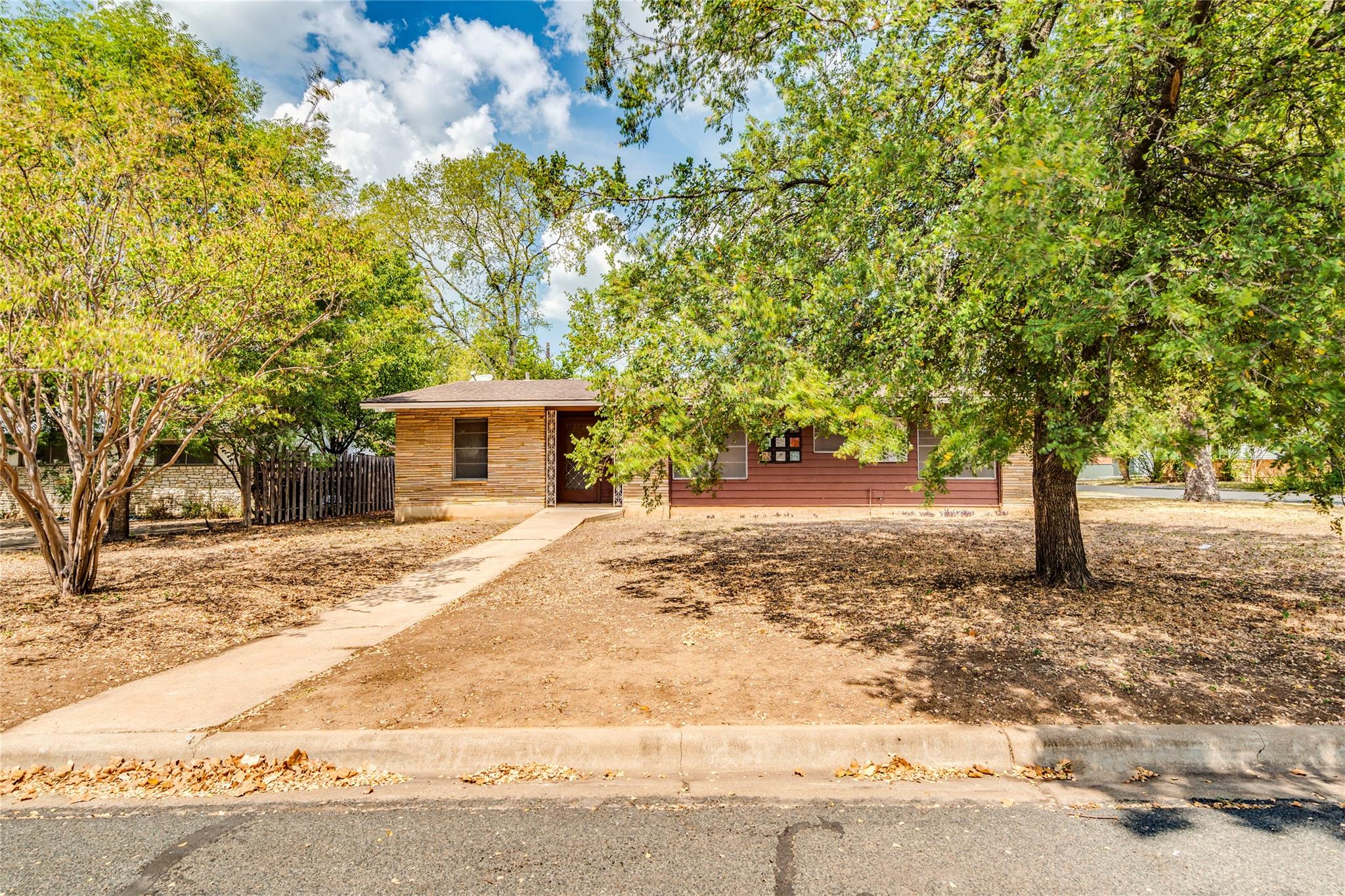 4622 Philco DR