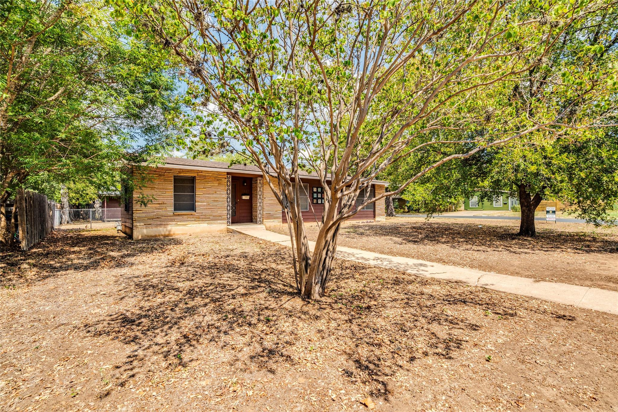 4622 Philco DR