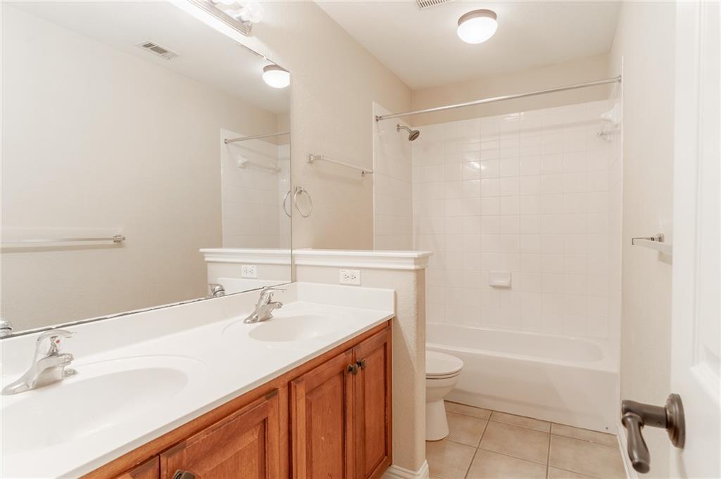 1411 River Birch WAY