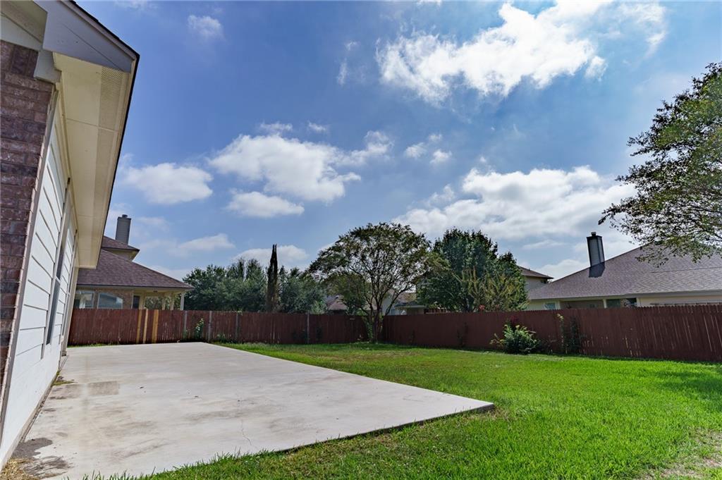 1411 River Birch WAY