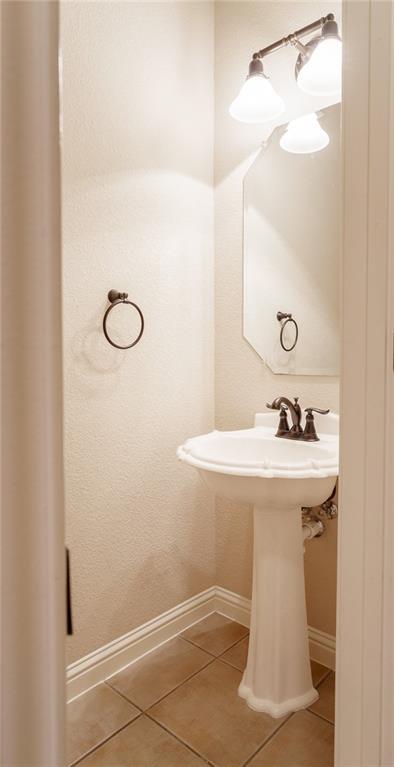 1411 River Birch WAY