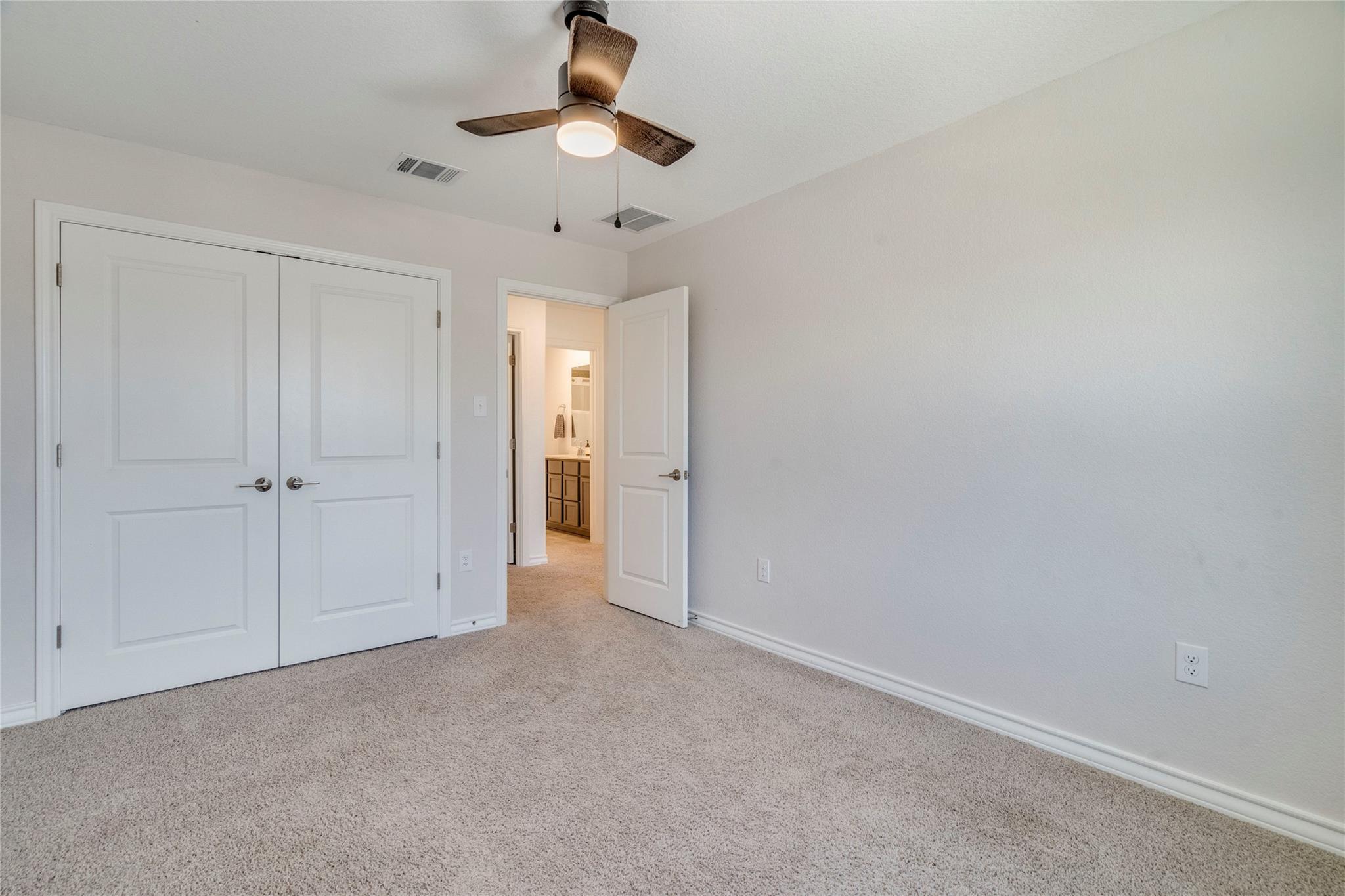 572 Pepperbark LOOP