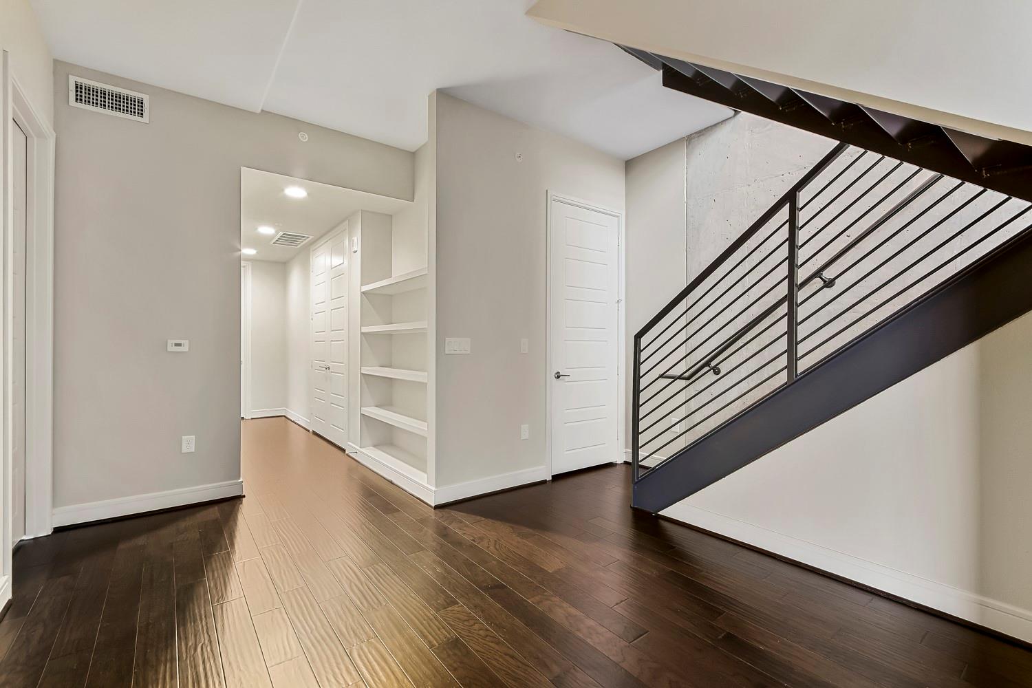 214 Barton Springs RD # 1909