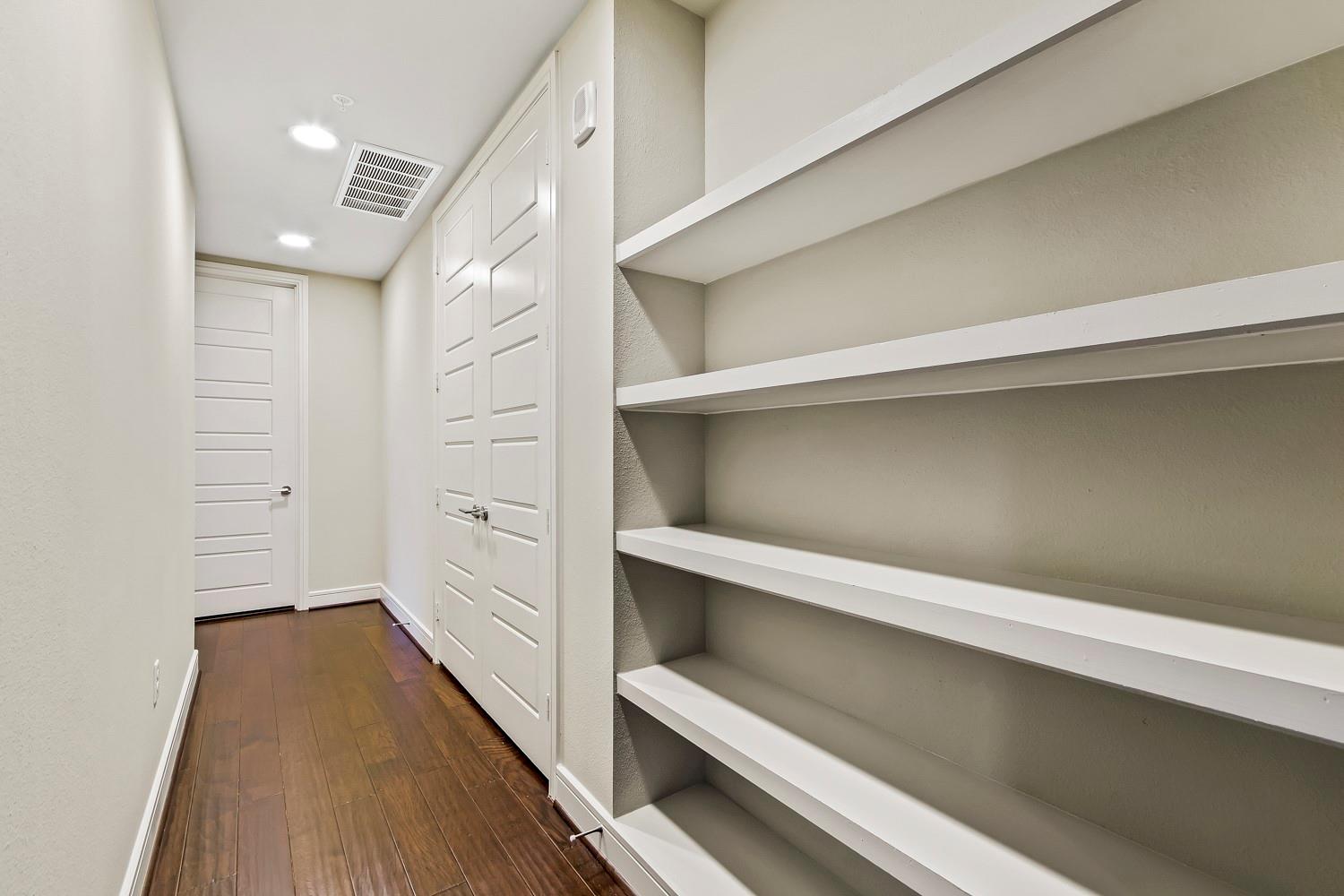 214 Barton Springs RD # 1909