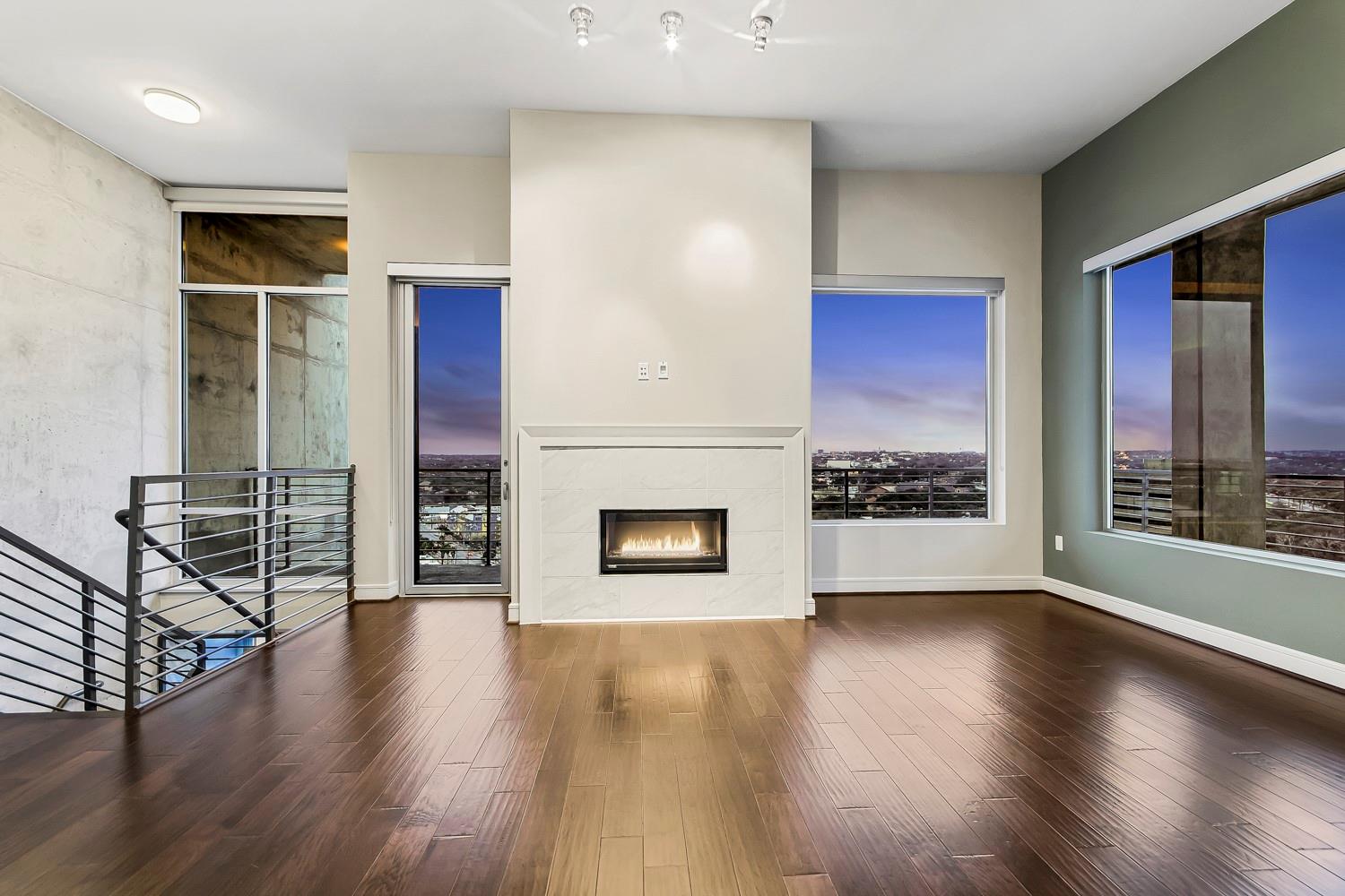 214 Barton Springs RD # 1909