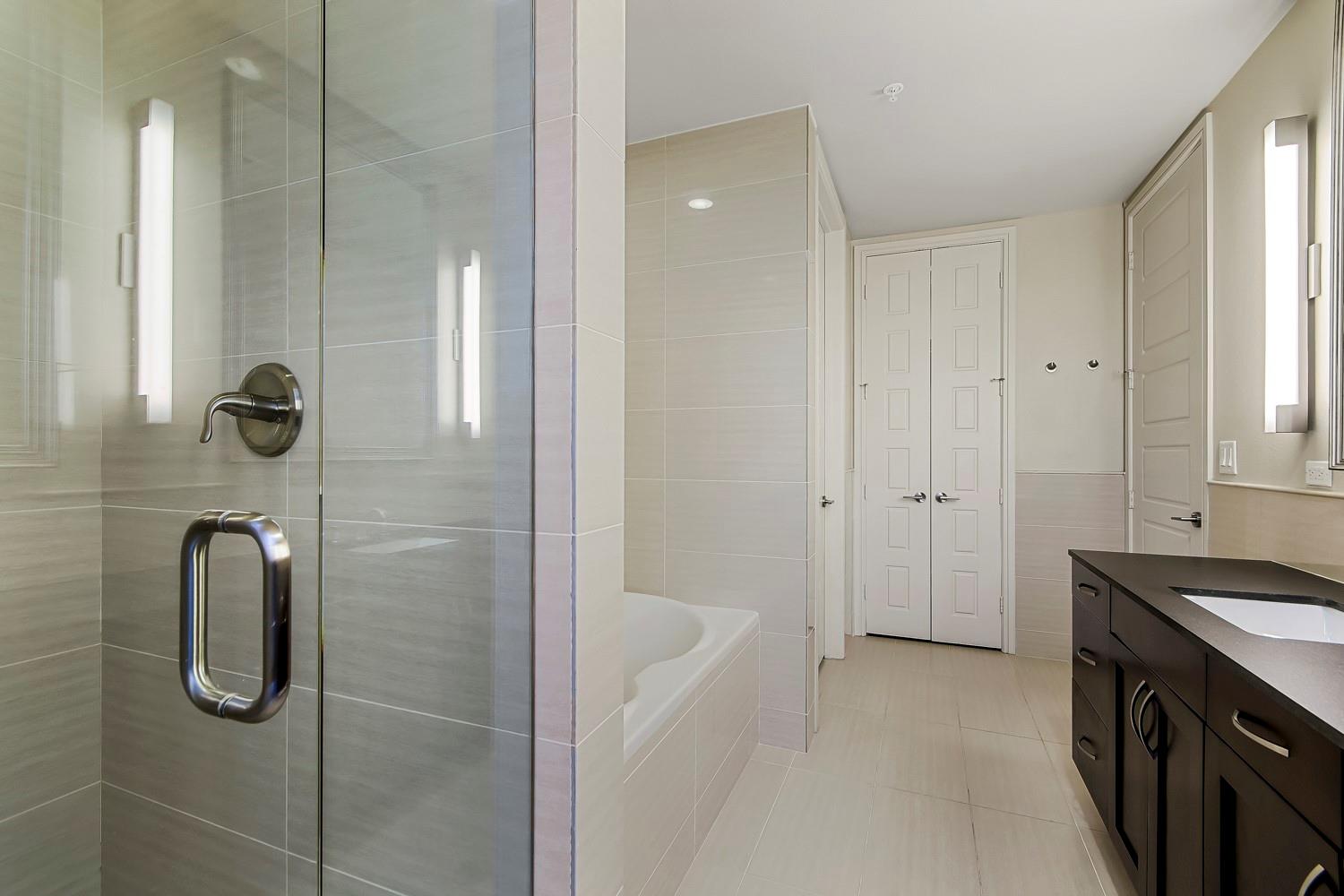 214 Barton Springs RD # 1909